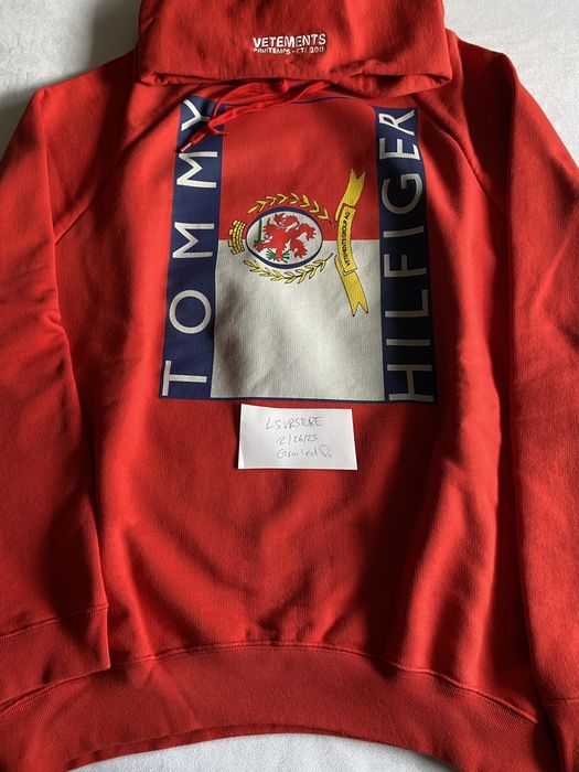 Tommy Hilfiger Vetements x Tommy Hilfiger Hoodie by Demna Gently