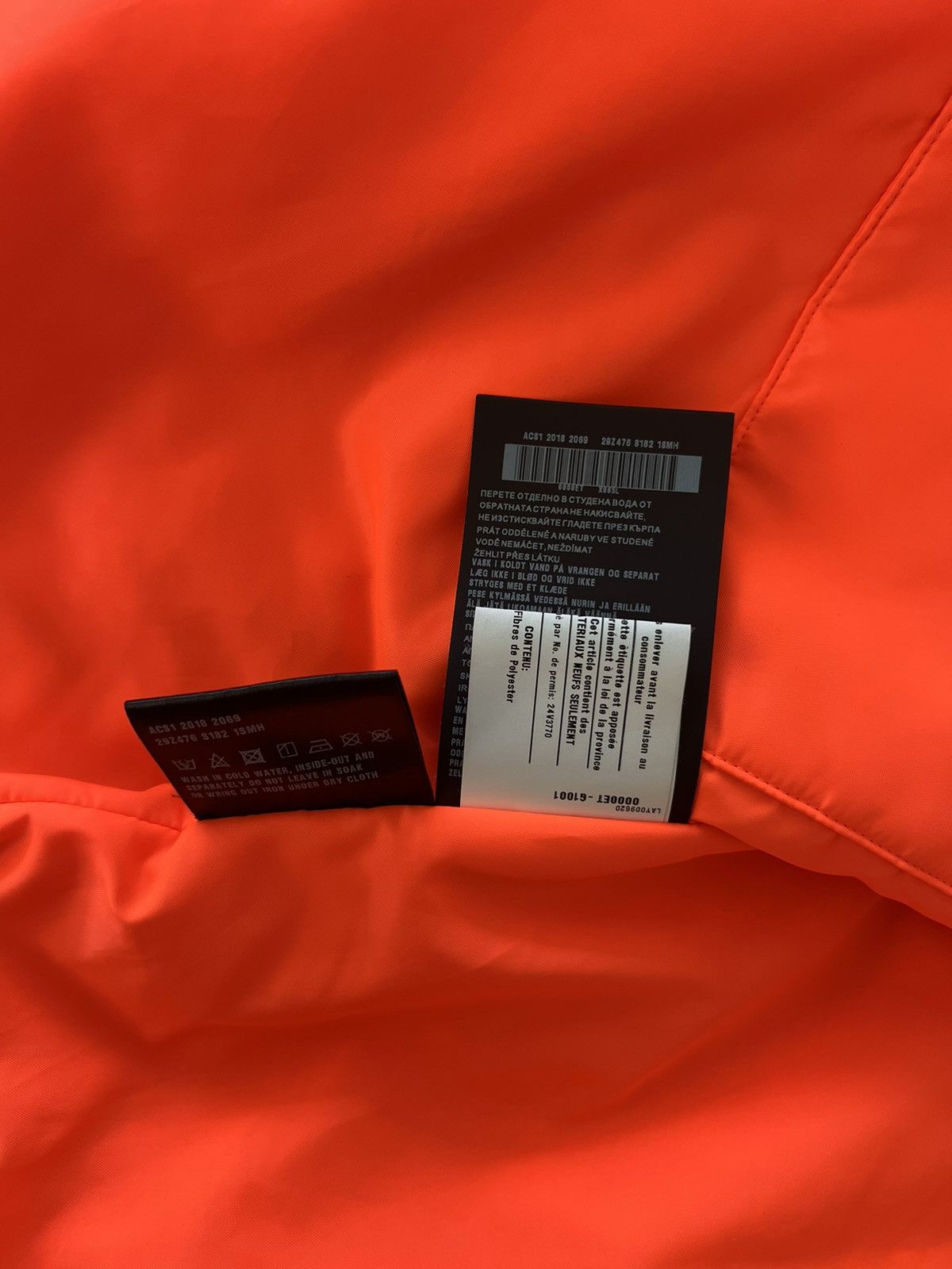 Prada Prada Linea Rossa AW18 Tech Logo Padded Jacket Size US S / EU 44-46 / 1 - 13 Thumbnail