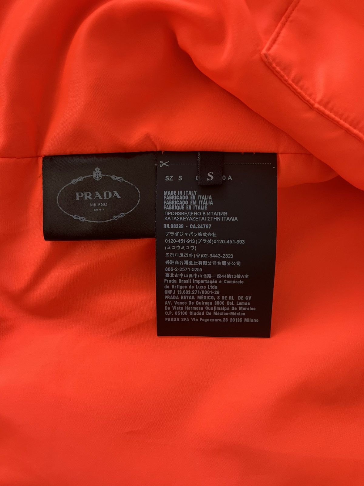 Prada Prada Linea Rossa AW18 Tech Logo Padded Jacket Size US S / EU 44-46 / 1 - 14 Thumbnail