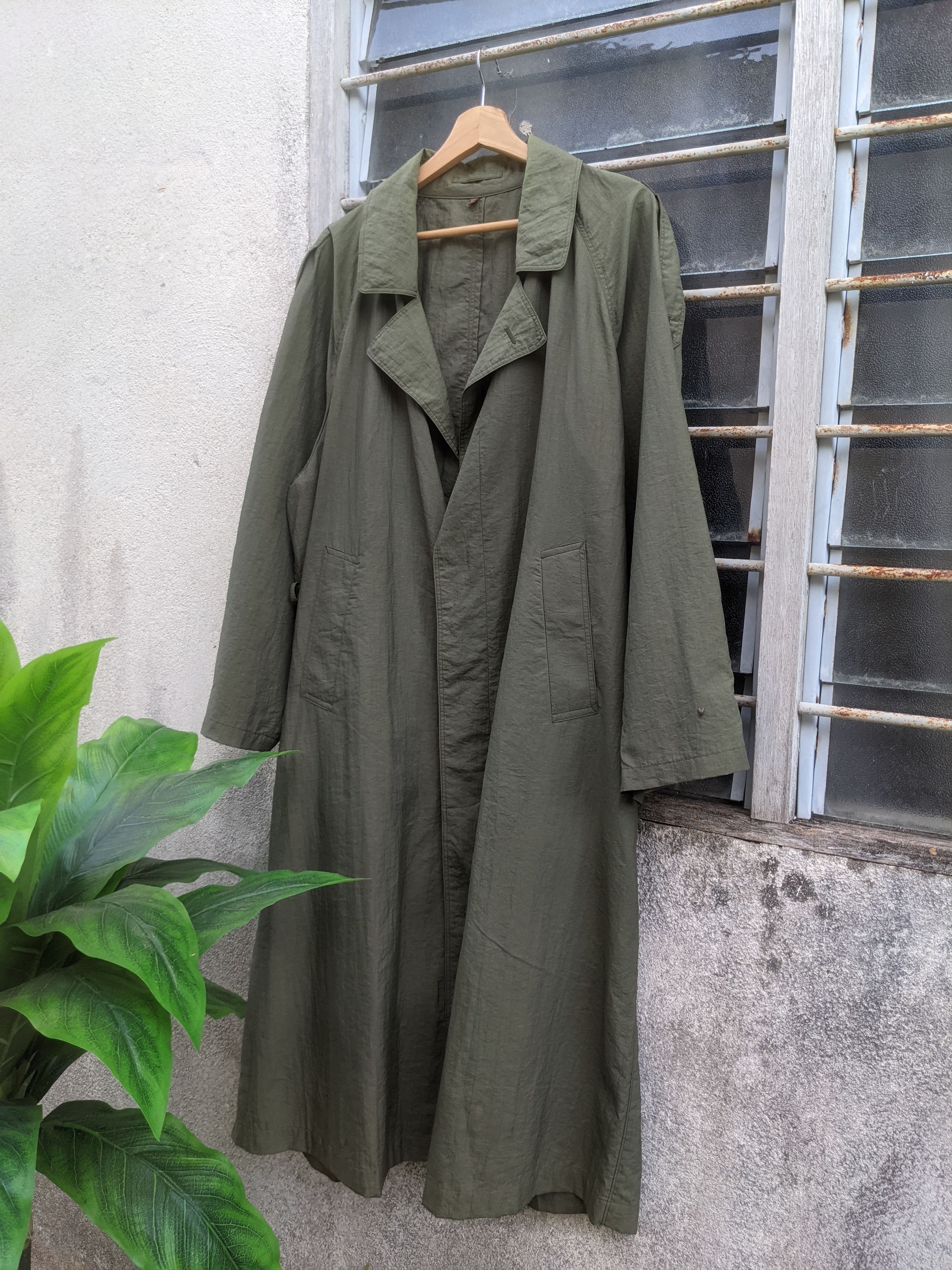 image of Andrew Mackenzie Stealsvintage Mackenzie Trench Coat Military Style in Olive Green (Size Medium)