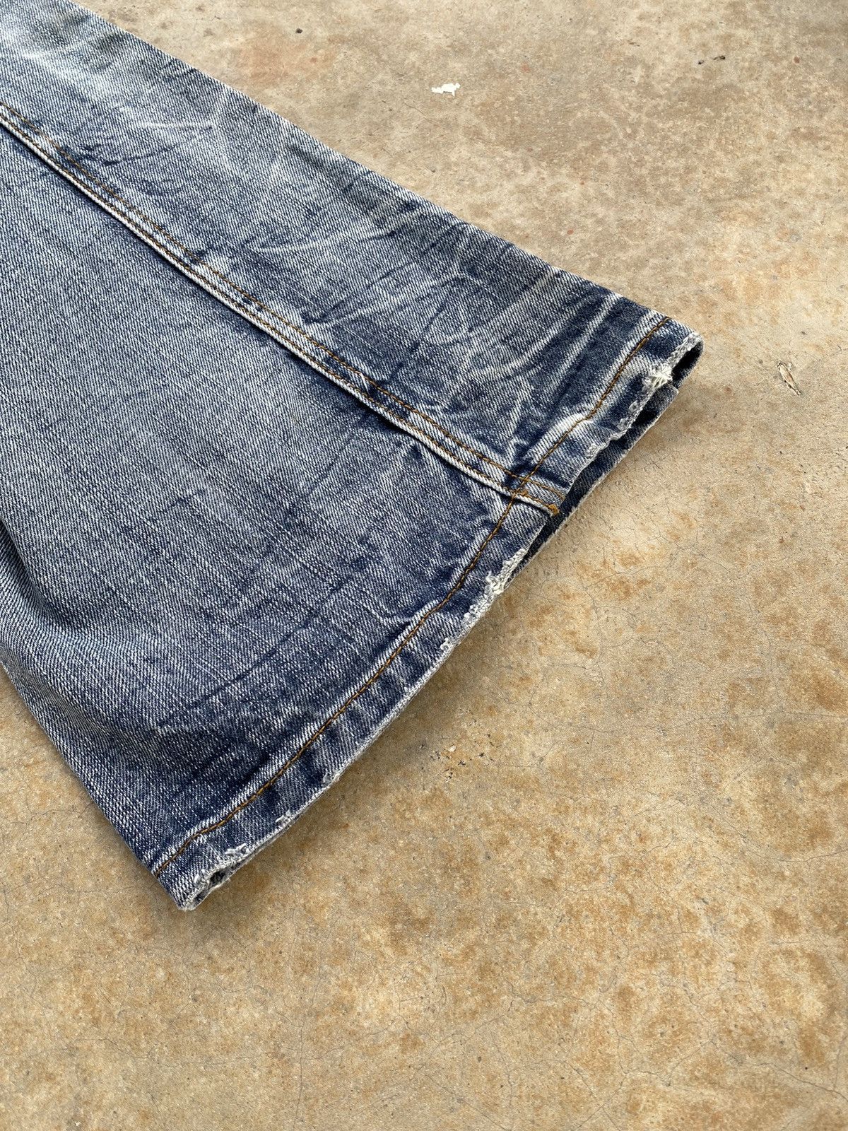 Japanese Brand Vintage Semantic Design Bottom Bell Distressed Denim Size US 32 / EU 48 - 13 Thumbnail