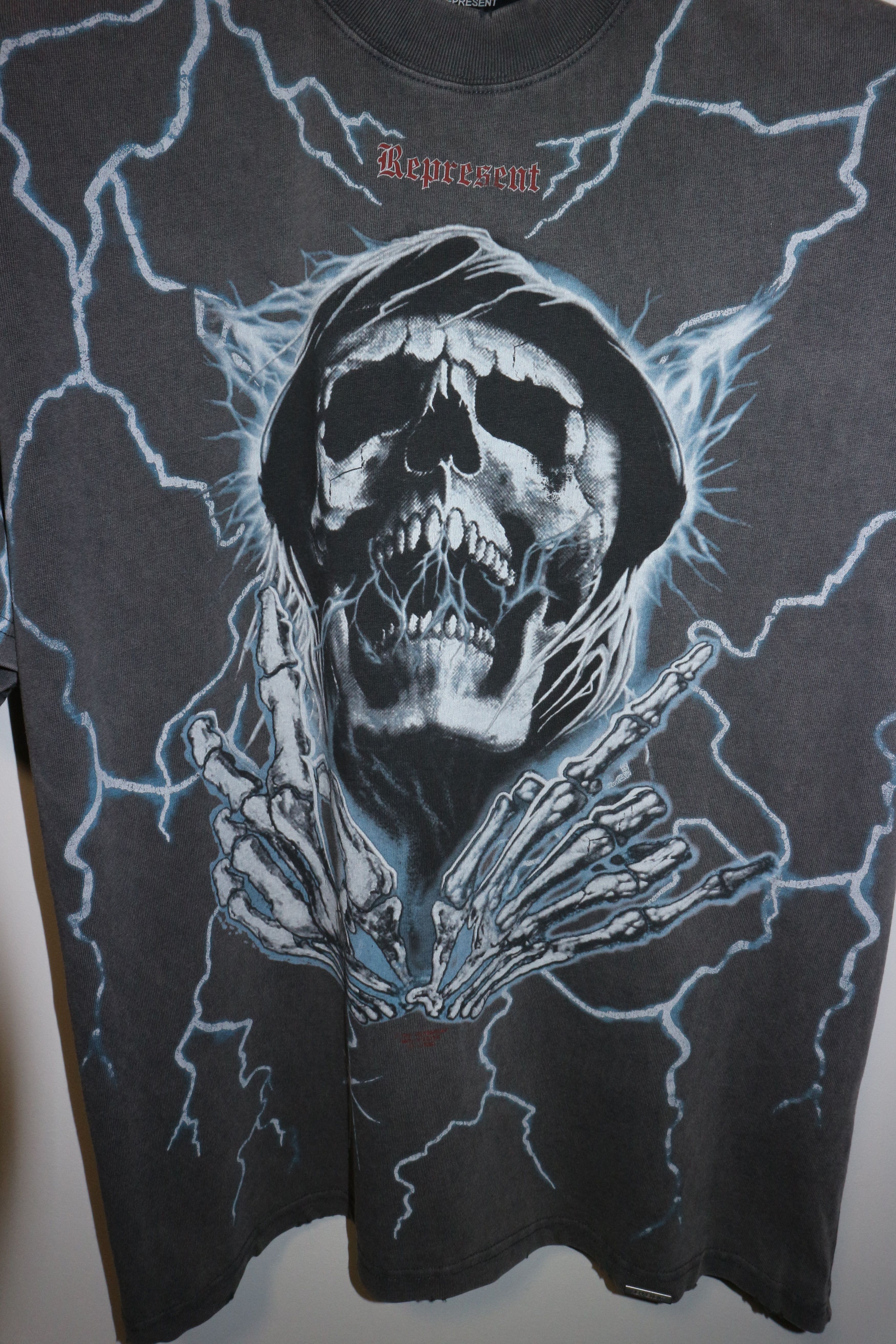 Represent Clo. Louder than hell t-shirt Size US L / EU 52-54 / 3 - 3 Thumbnail