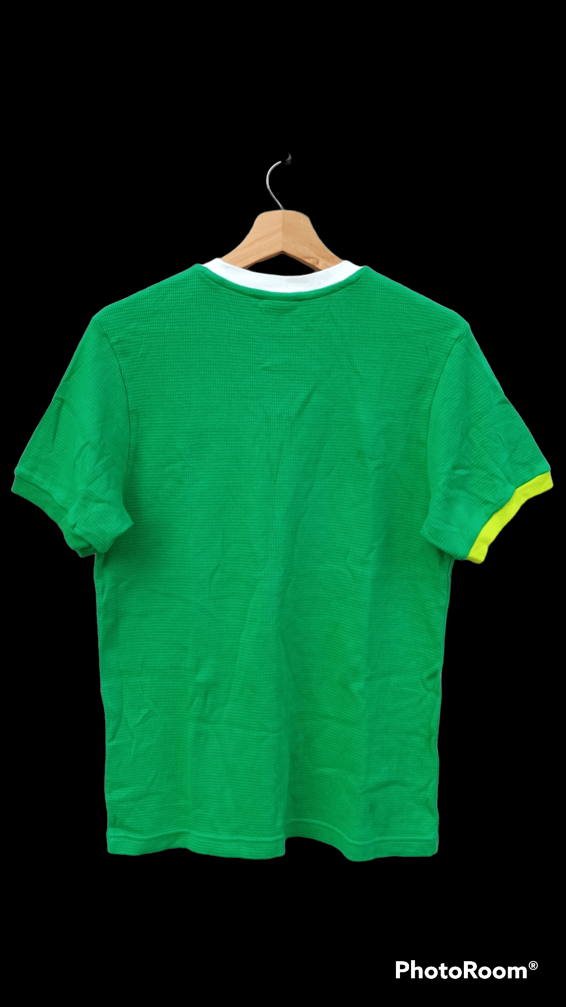 Nike 🔥🔥Nike Swoosh Pinwheel T-Shirt Size US M / EU 48-50 / 2 - 20 Thumbnail