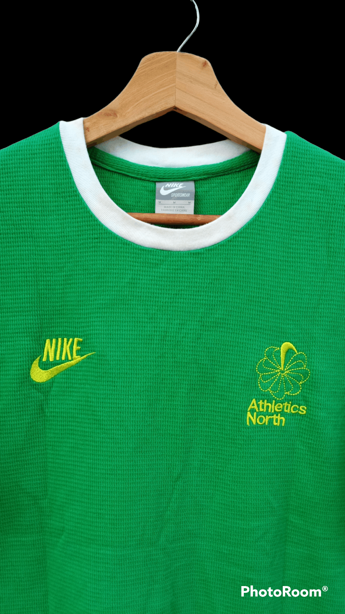 Nike 🔥🔥Nike Swoosh Pinwheel T-Shirt Size US M / EU 48-50 / 2 - 18 Thumbnail