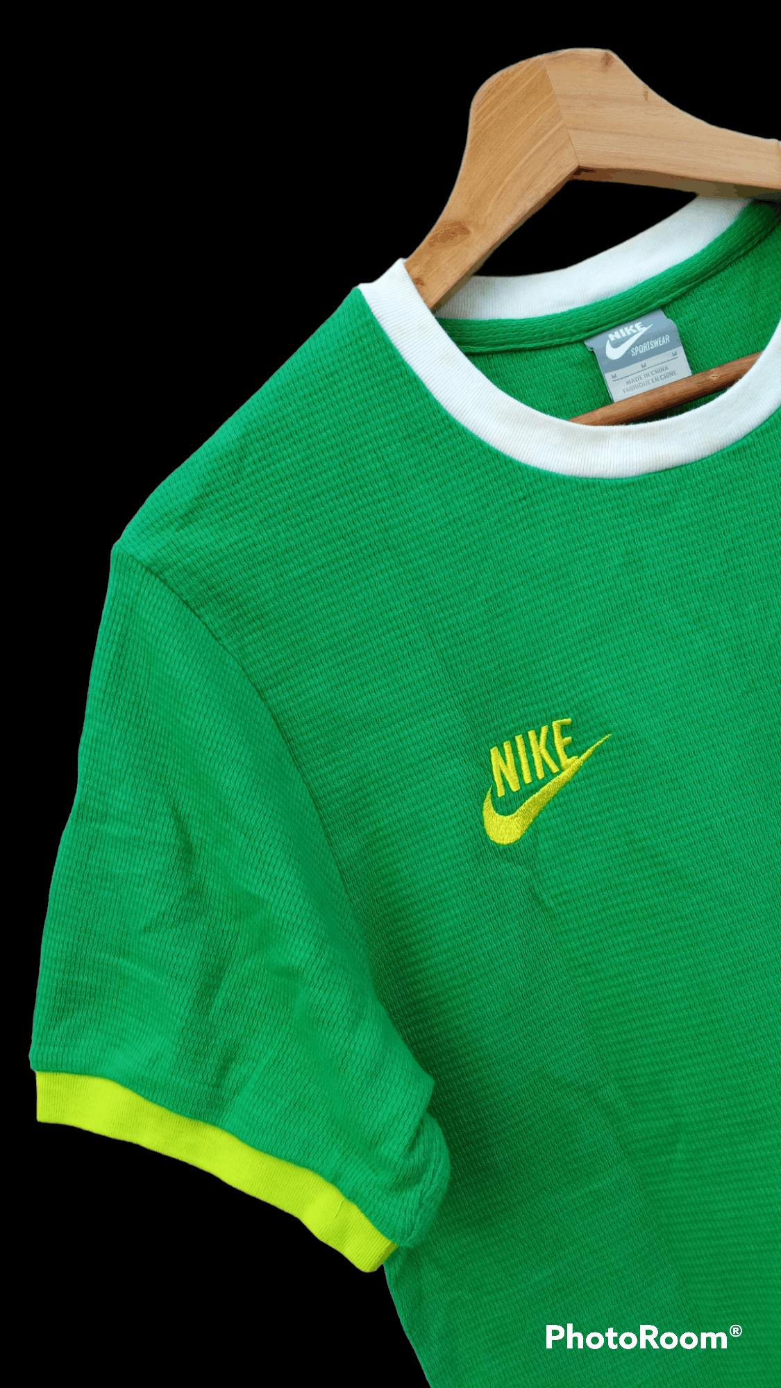 Nike 🔥🔥Nike Swoosh Pinwheel T-Shirt Size US M / EU 48-50 / 2 - 17 Thumbnail
