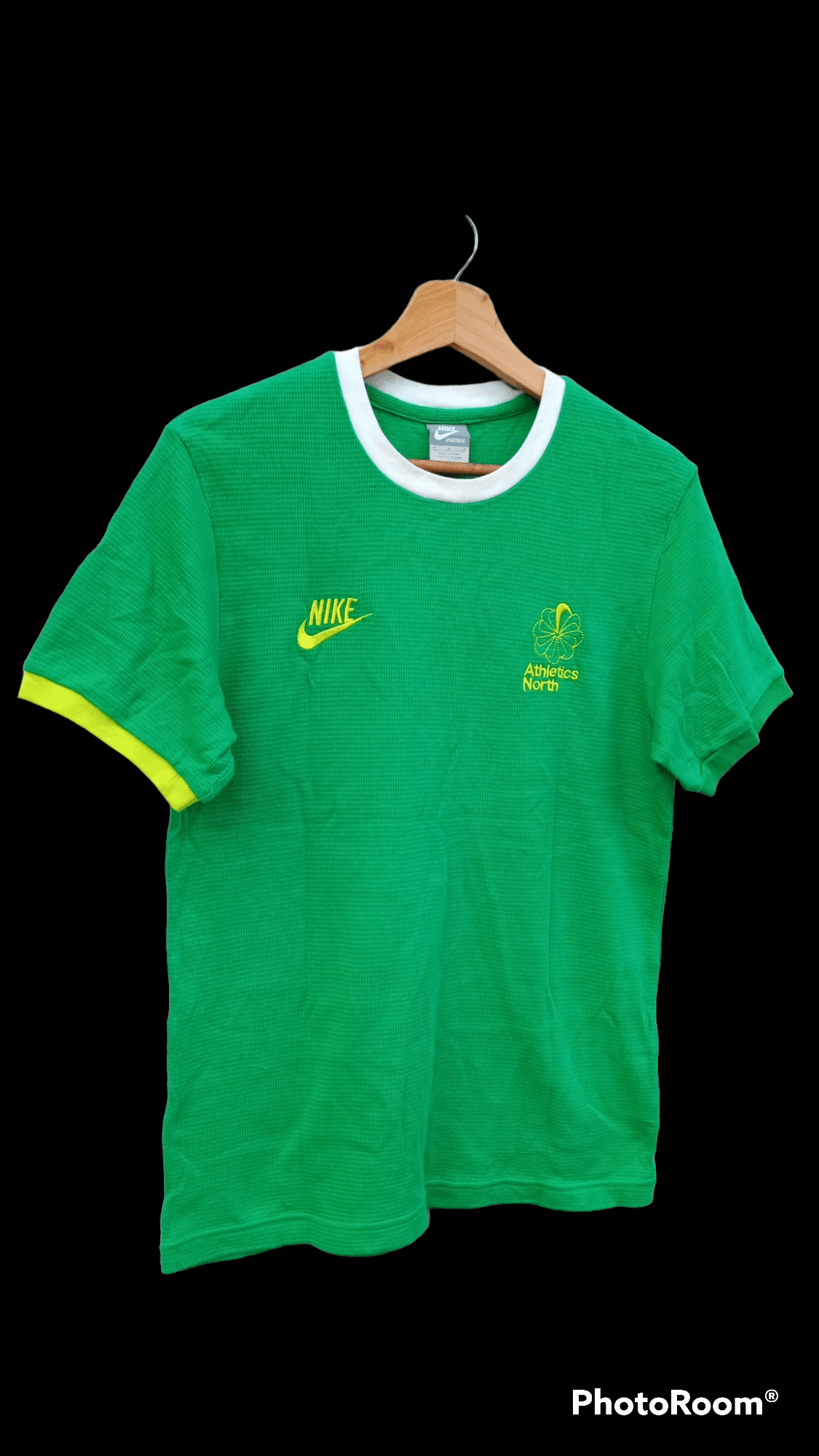 Nike 🔥🔥Nike Swoosh Pinwheel T-Shirt Size US M / EU 48-50 / 2 - 2 Thumbnail