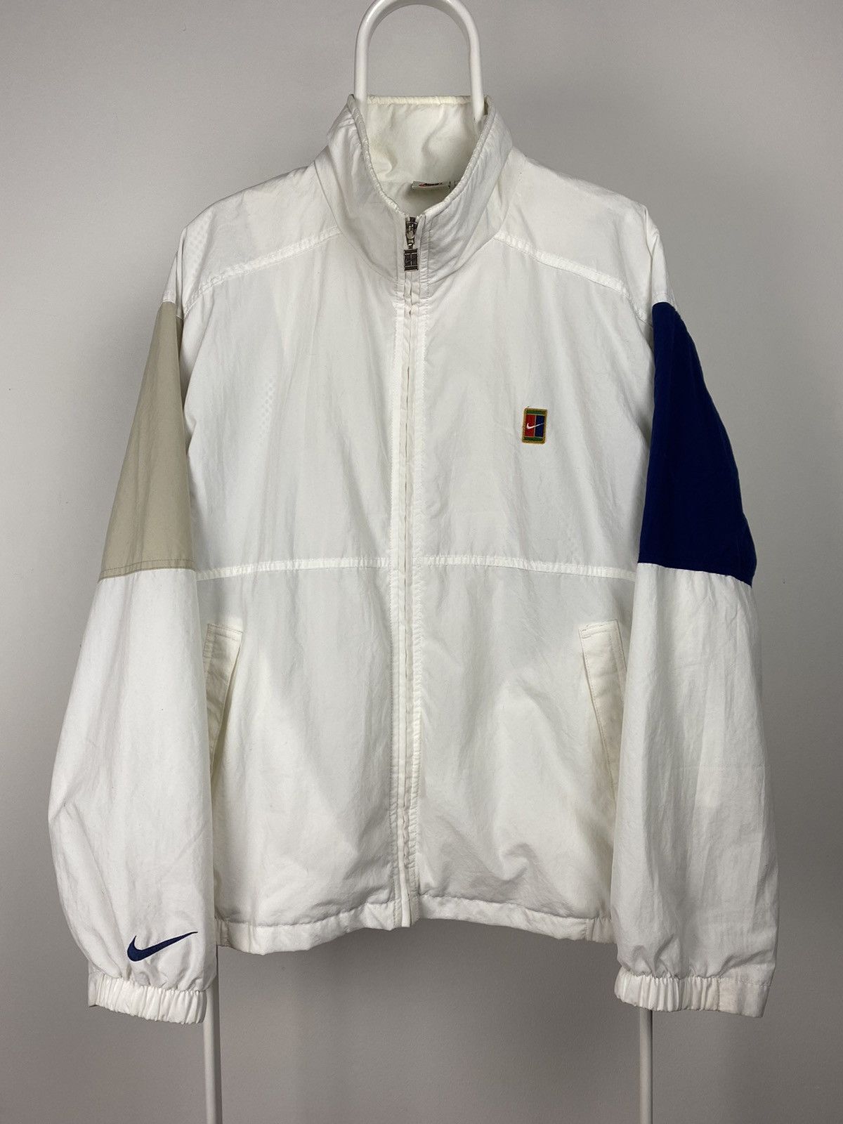 Nike RARE! 90s Nike Court vintage white track jacket windbreaker Size US L / EU 52-54 / 3 - 1 Thumbnail