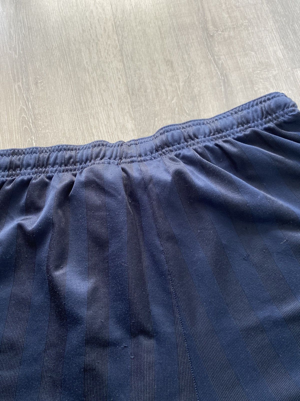 Nike × Vintage Nike vintage navy shorts small swoosh Size US 30 / EU 46 - 5 Thumbnail