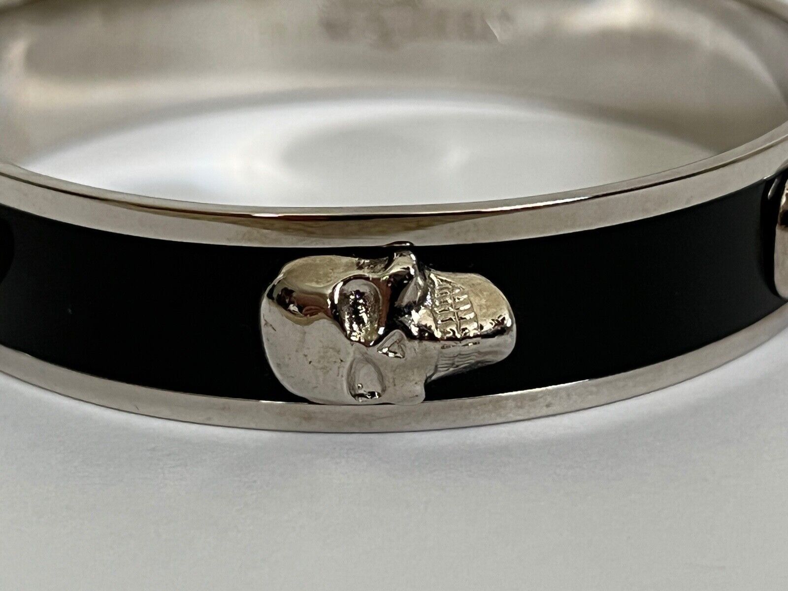 Alexander McQueen Bangle Bracelet in Silver Size ONE SIZE - 6 Thumbnail