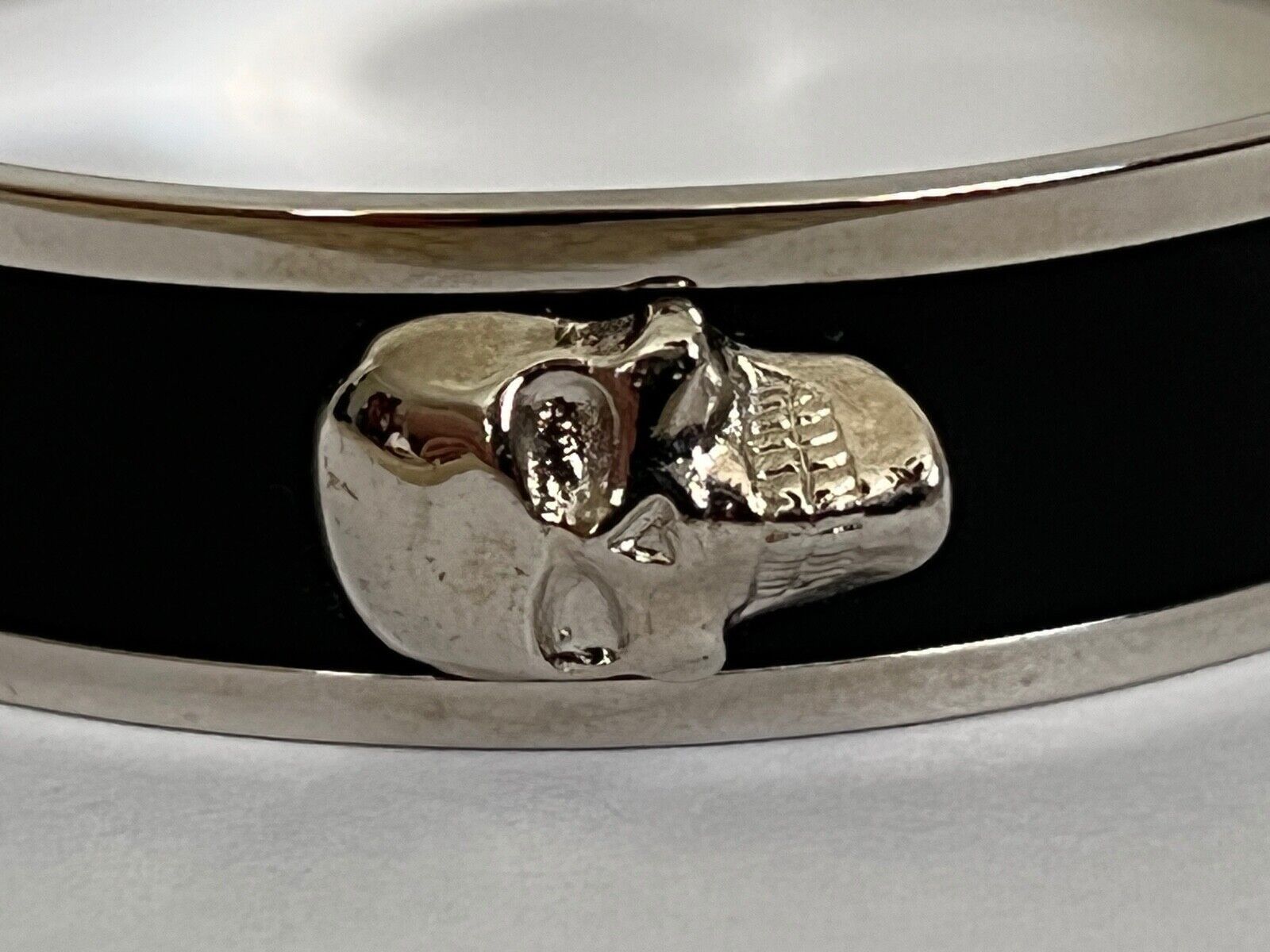 Alexander McQueen Bangle Bracelet in Silver Size ONE SIZE - 7 Thumbnail