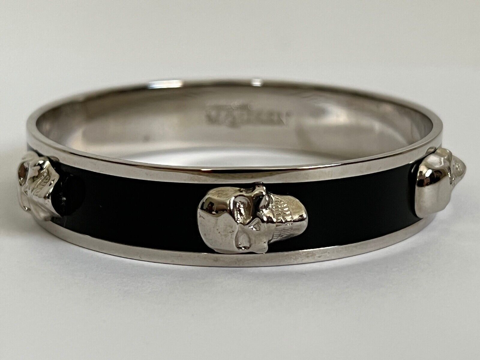 Alexander McQueen Bangle Bracelet in Silver Size ONE SIZE - 1 Thumbnail