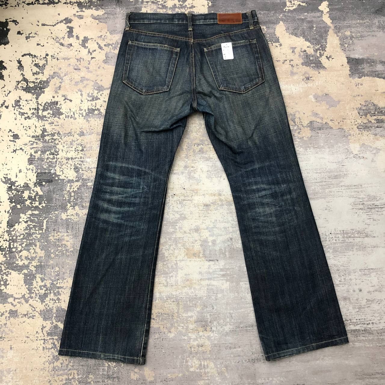 Japanese Brand P626 VTG UNIQLO B002 FLARED DISTRESSED DENIM Size US 32 / EU 48 - 1 Thumbnail