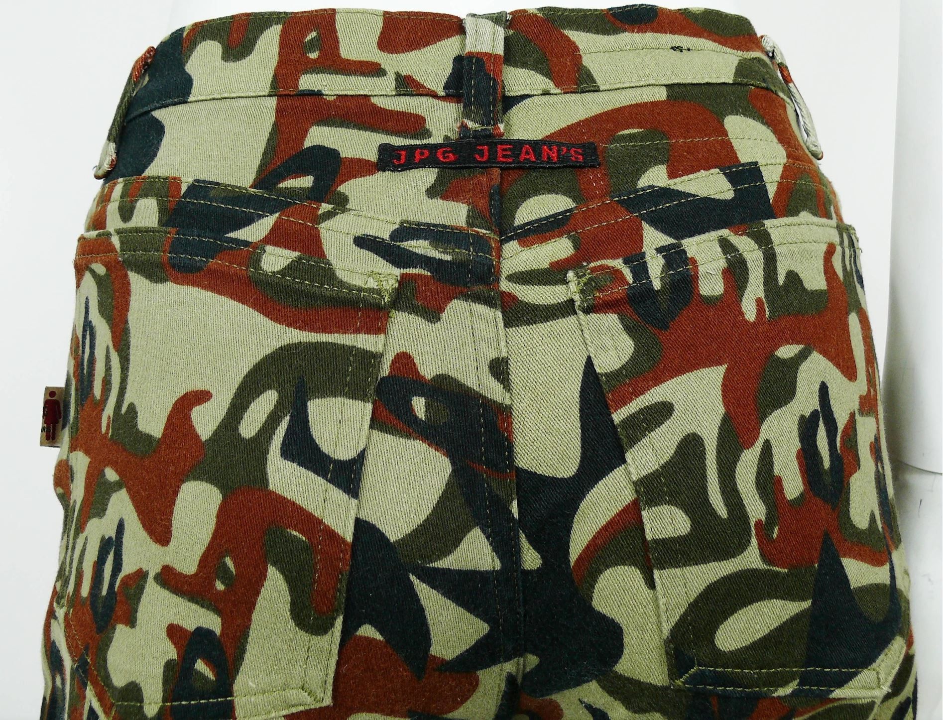 Jean Paul Gaultier Jean Paul Gaultier Fight Racism Camouflage Punk Faces Pants Size 28" / US 6 / IT 42 - 4 Thumbnail