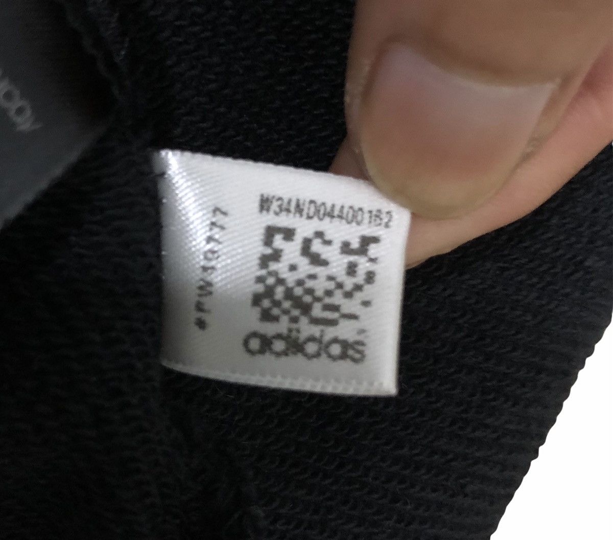 Adidas × Y-3 × Yohji Yamamoto Y-3 Yohji Yamamoto x adidas Distressed Crop Top Black Size S Size US S / EU 44-46 / 1 - 10 Thumbnail