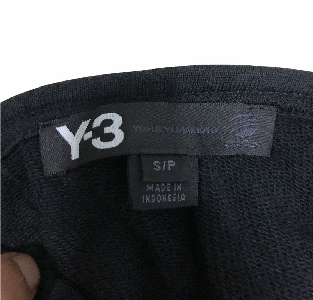 Adidas × Y-3 × Yohji Yamamoto Y-3 Yohji Yamamoto x adidas Distressed Crop Top Black Size S Size US S / EU 44-46 / 1 - 8 Thumbnail