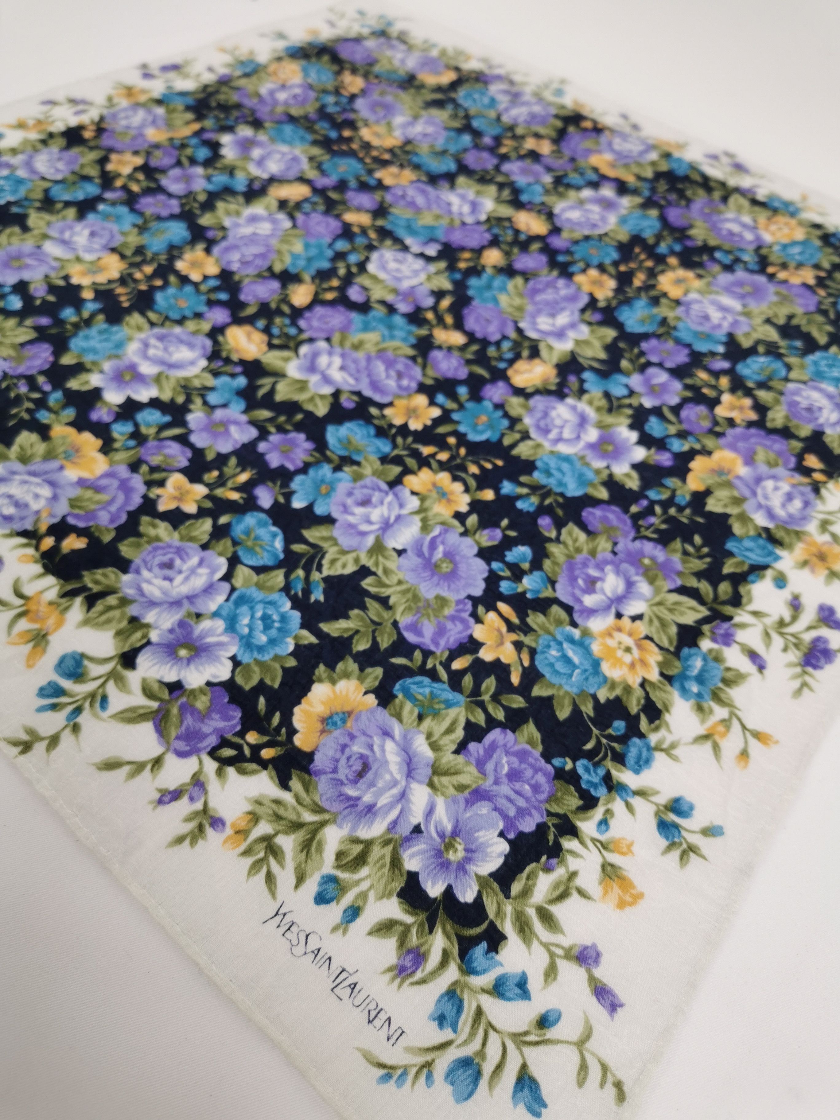 Vintage × Yves Saint Laurent Yves saint laurent handkerchief bandana neckerchief Size ONE SIZE - 3 Thumbnail