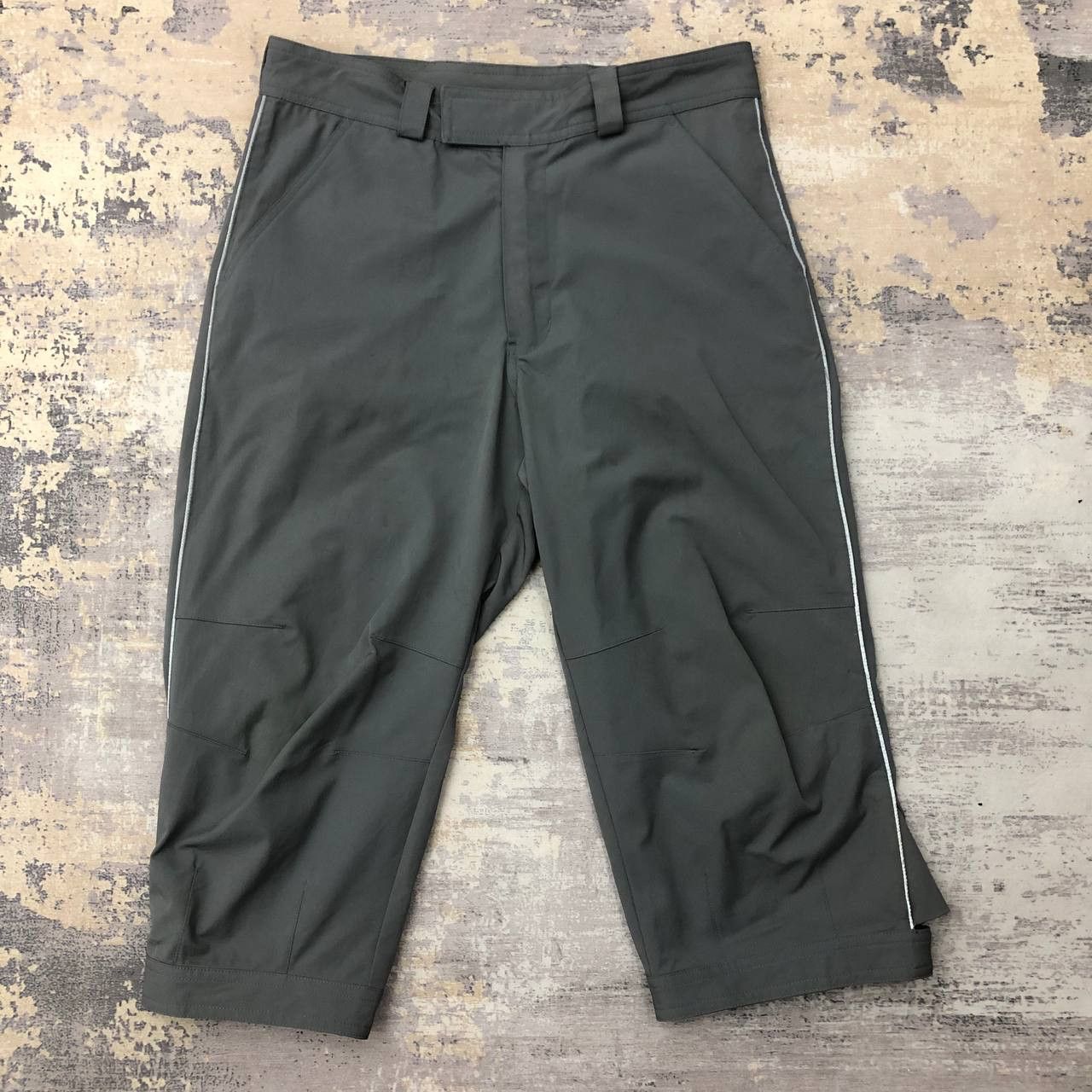 Beams Plus P619 BEAMS PLUS CROPPED NYLON TRACK PANTS Size US 32 / EU 48 - 1 Thumbnail