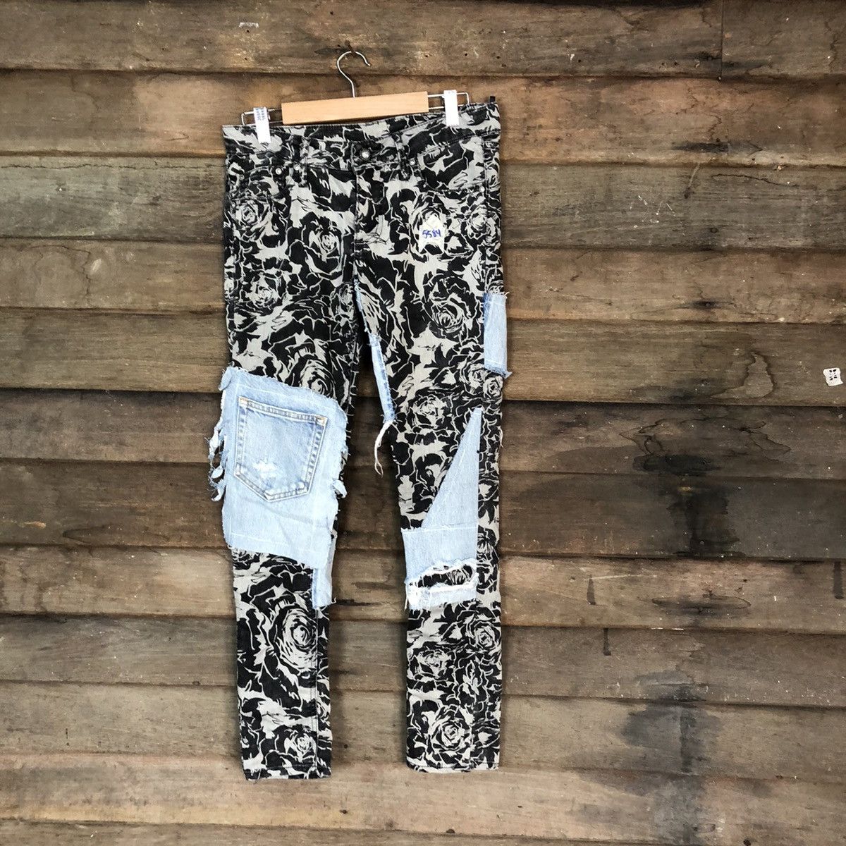 Japanese Brand Japan rose Black reworked Custom patchwork denim Pants #5584 Size 26" / US 2 / IT 38 - 1 Thumbnail