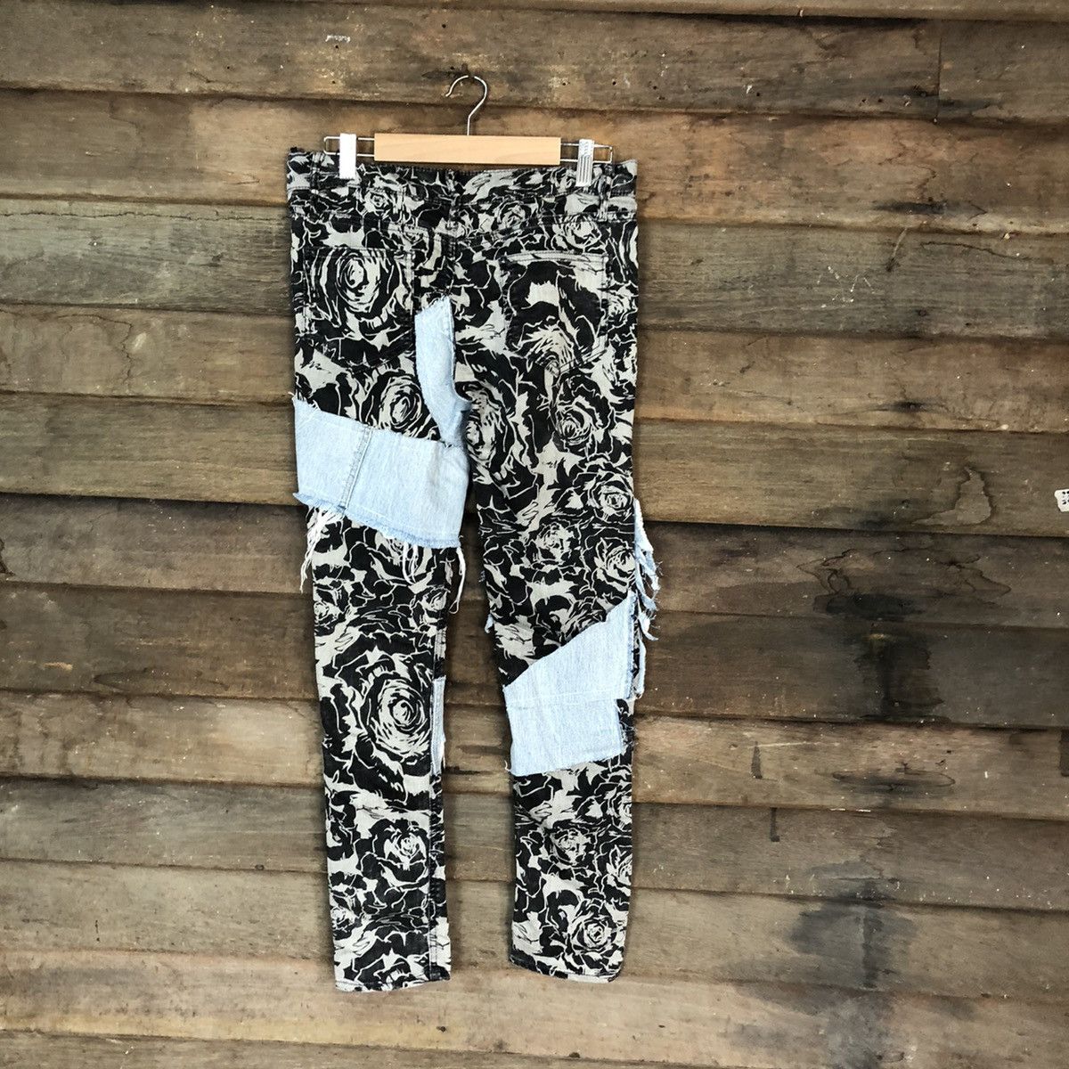 Japanese Brand Japan rose Black reworked Custom patchwork denim Pants #5584 Size 26" / US 2 / IT 38 - 11 Thumbnail