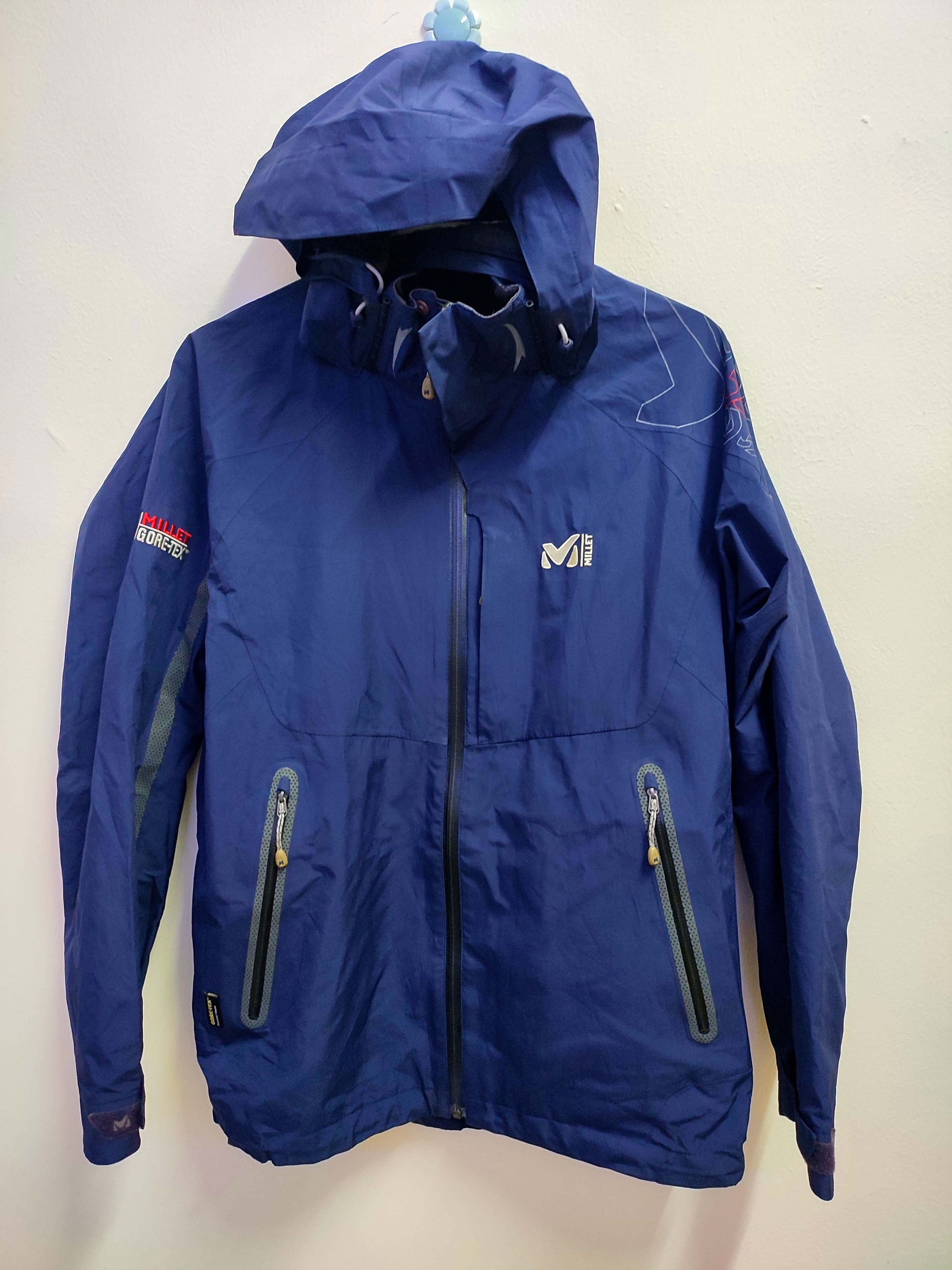 image of Goretex x Outdoor Style Go Out Very Vintage Gore Tex X Millet Windbreaker in Blue Black (Size Mediu