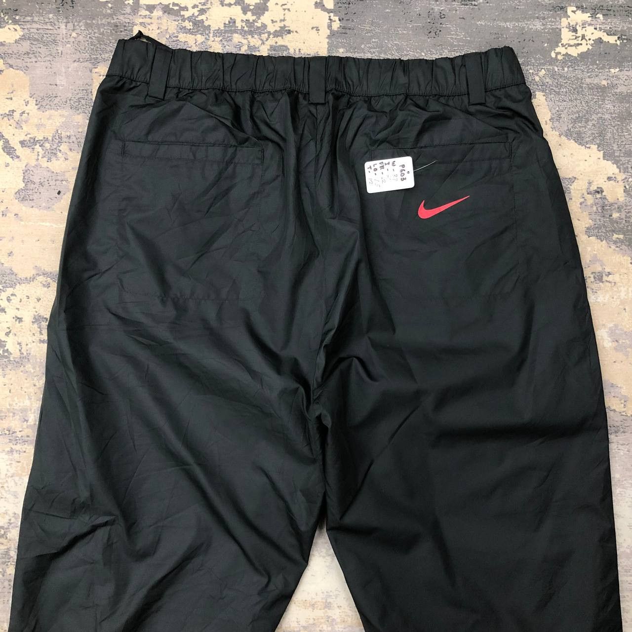 Nike P603 NIKE GOLF NYLON TRACK PANTS W36-39 Size US 37 - 4 Thumbnail