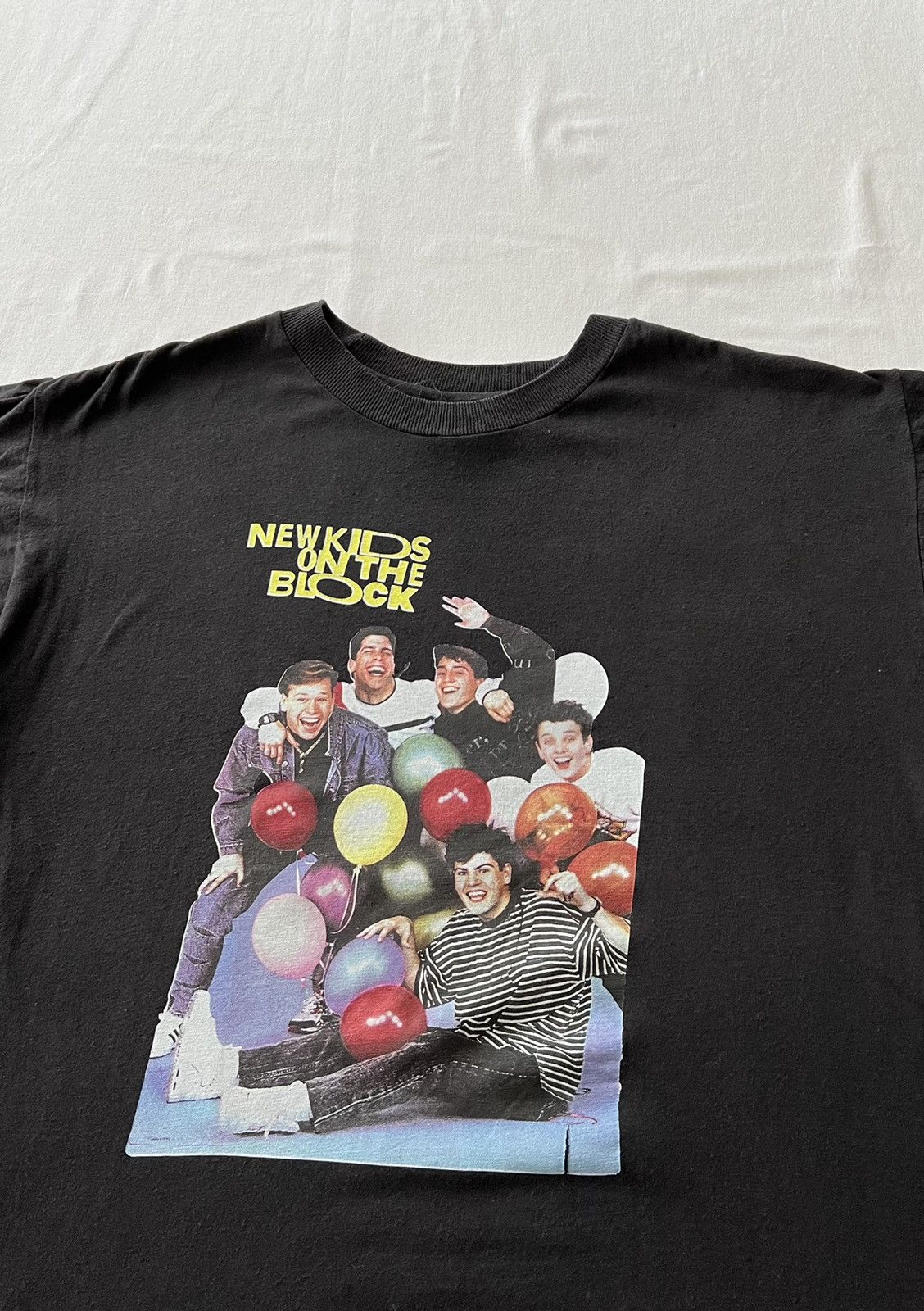 Band Tees Vintage 90s New Kids on the Block Band Black Tee Size US M / EU 48-50 / 2 - 3 Thumbnail