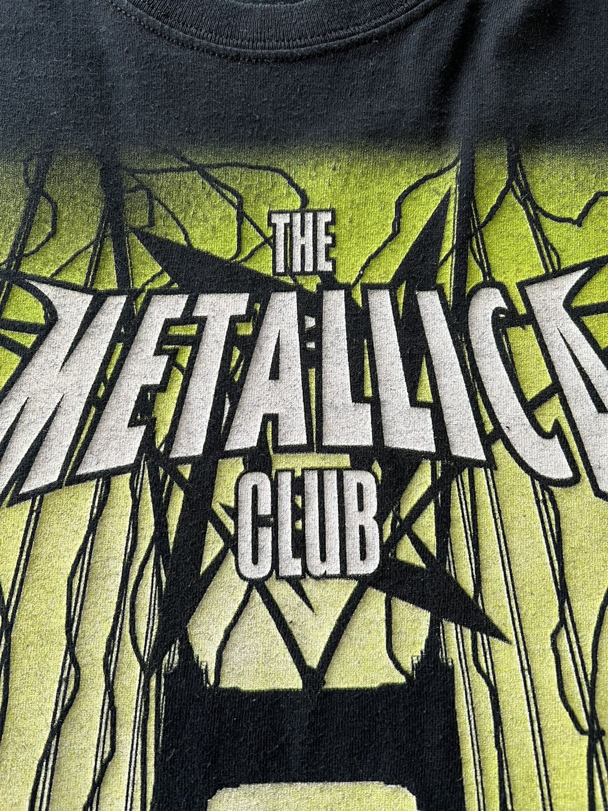Band Tees Vintage 2009 Metallica Club Rock Band Black Tee Size US L / EU 52-54 / 3 - 4 Thumbnail
