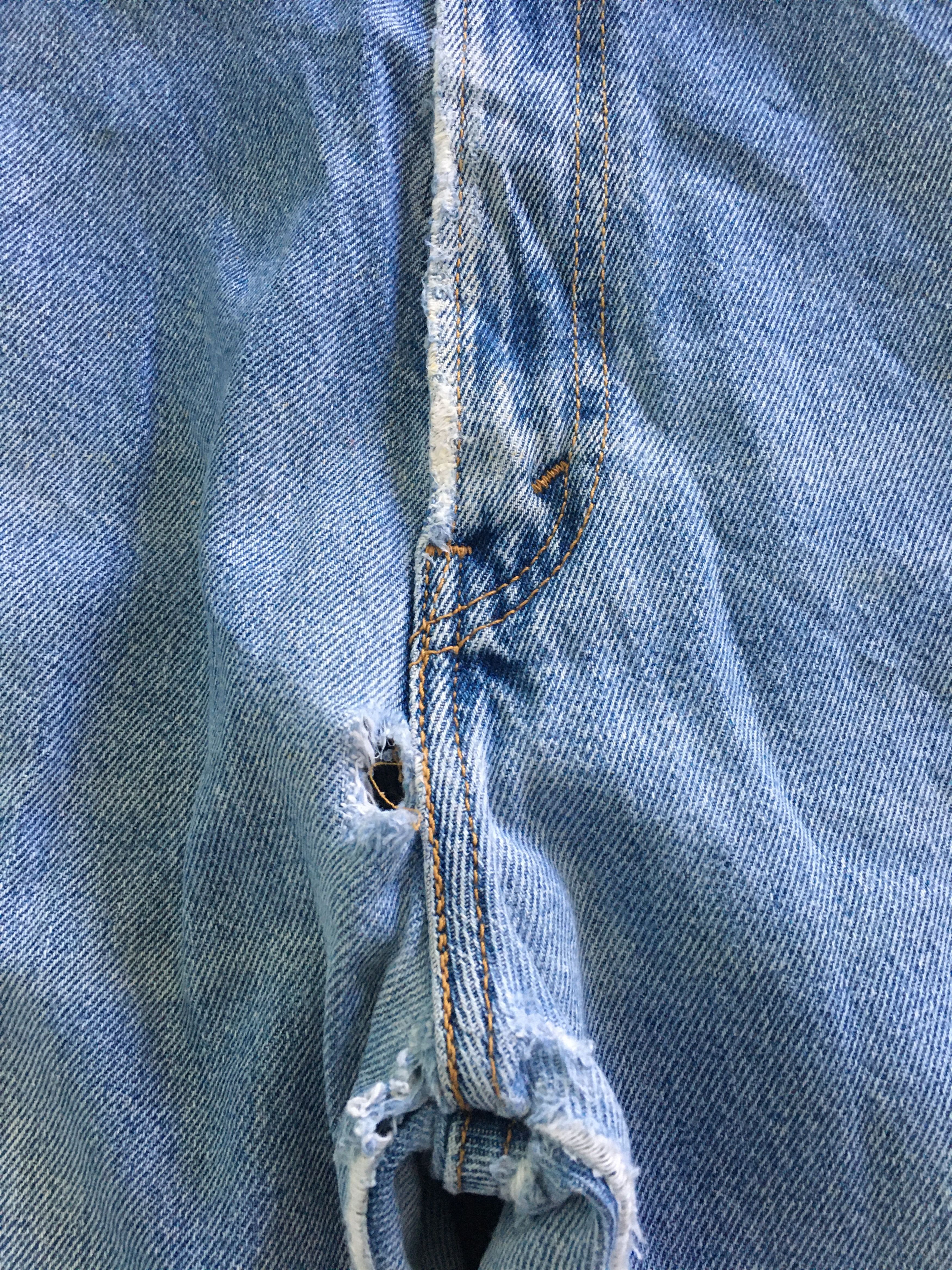 Levi's × Levi's Vintage Clothing Ripped Levis 517 Jeans Bootcut Flare-90s Size US 36 / EU 52 - 14 Thumbnail