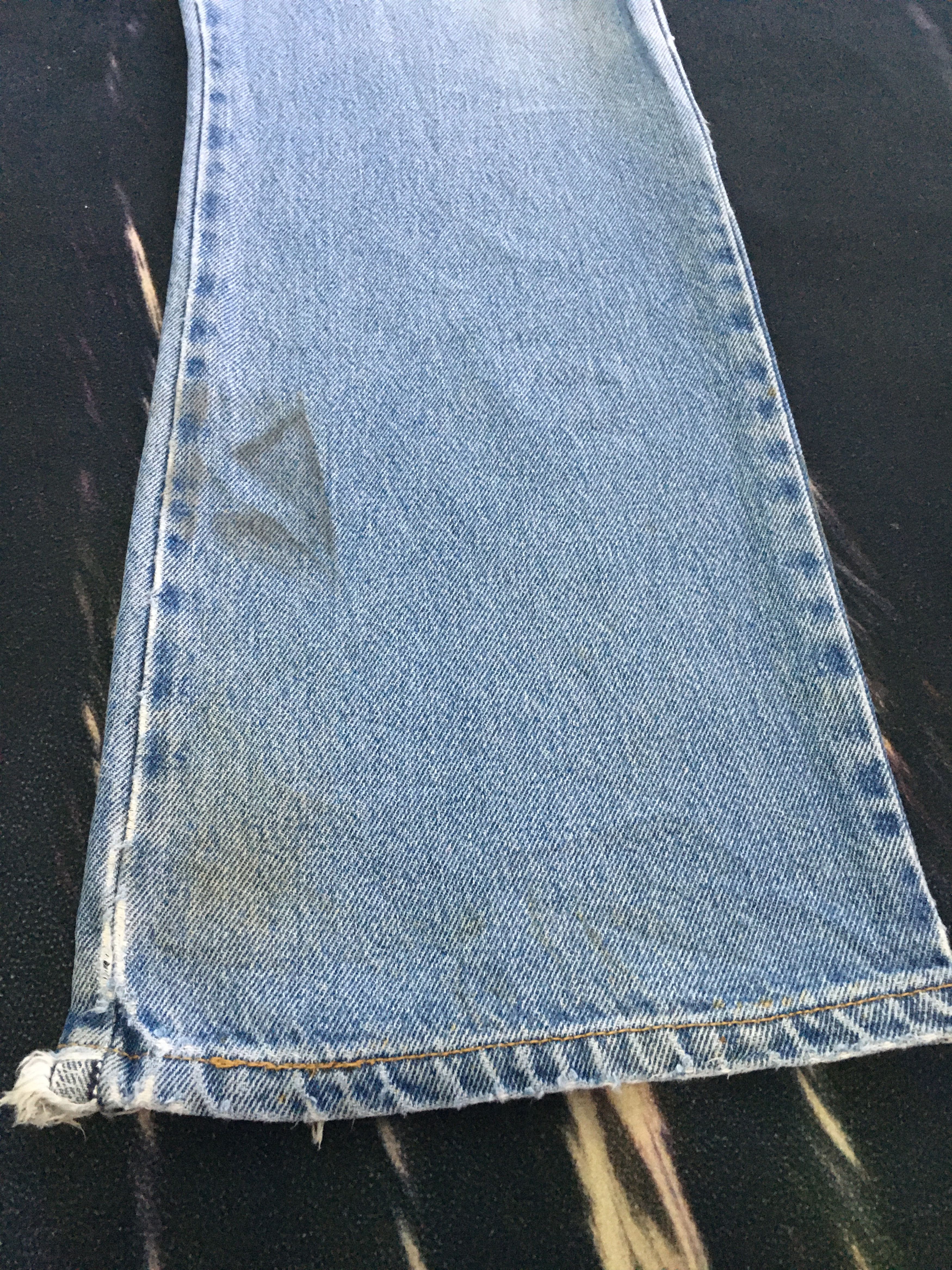 Levi's × Levi's Vintage Clothing Ripped Levis 517 Jeans Bootcut Flare-90s Size US 36 / EU 52 - 19 Thumbnail