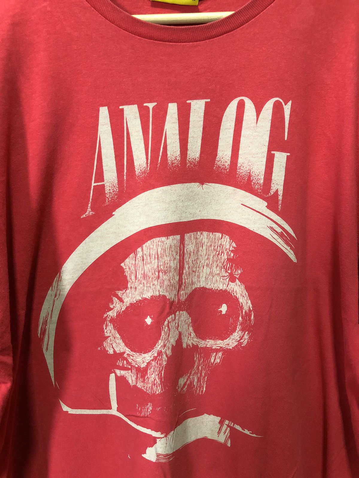 Analog ANOLOG SPELL OUT SKULL SHIRT Size US XL / EU 56 / 4 - 2 Thumbnail