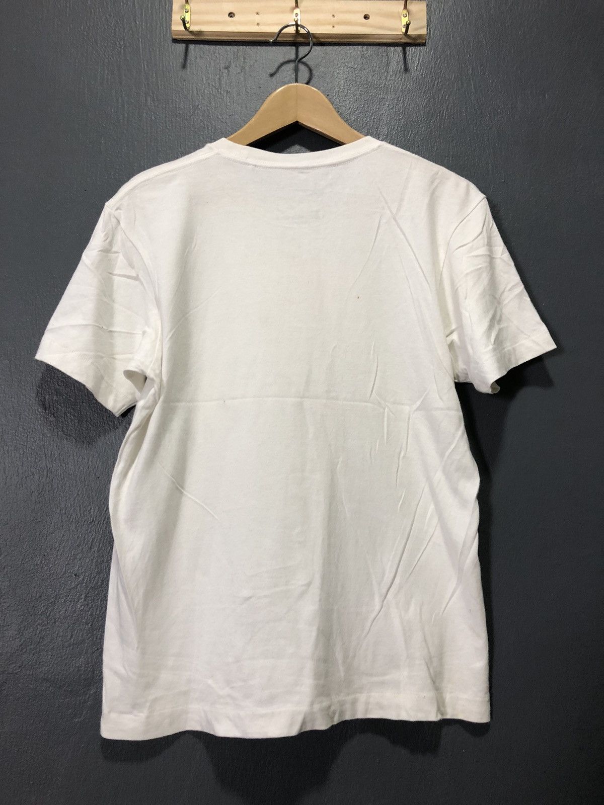 Kaws × Peanuts × Uniqlo VINTAGE JOE KAWS x PEANUT x UNIQLO WHITE SHIRT Size US S / EU 44-46 / 1 - 7 Thumbnail