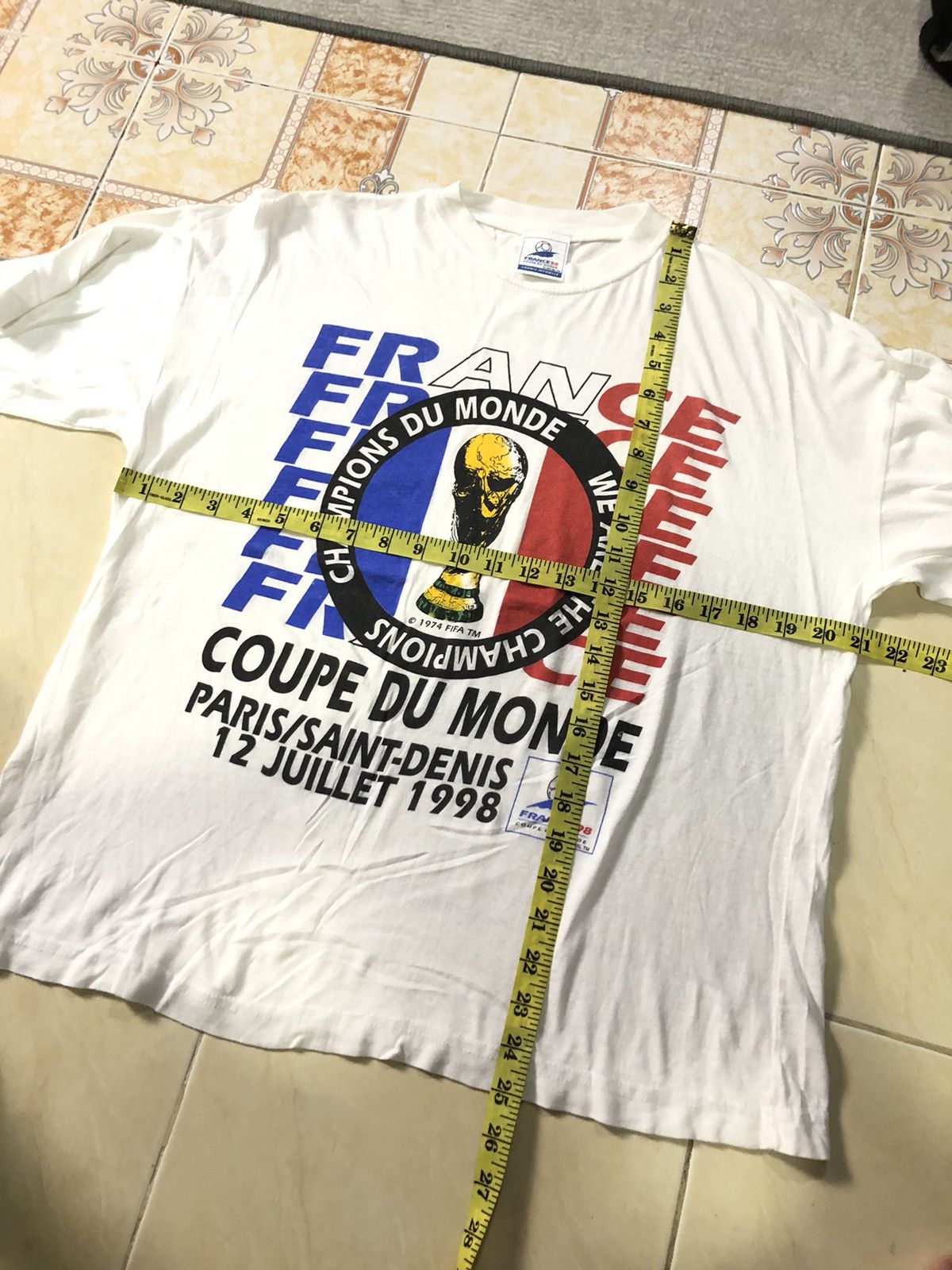 Vintage VINTAGE FRANCE 98 COUPE DU MONDE FIFA WORLD CUP SHIRT Size US M / EU 48-50 / 2 - 7 Thumbnail