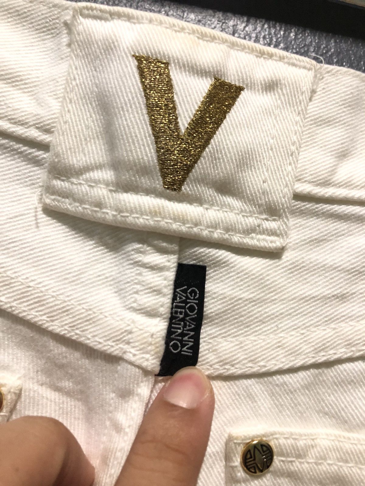 Giovanni Valentino × Vintage VINTAGE GIOVANNI VALENTINO ITALY EMBROIDERY SPELL OUT LOGO Size US 32 / EU 48 - 4 Thumbnail