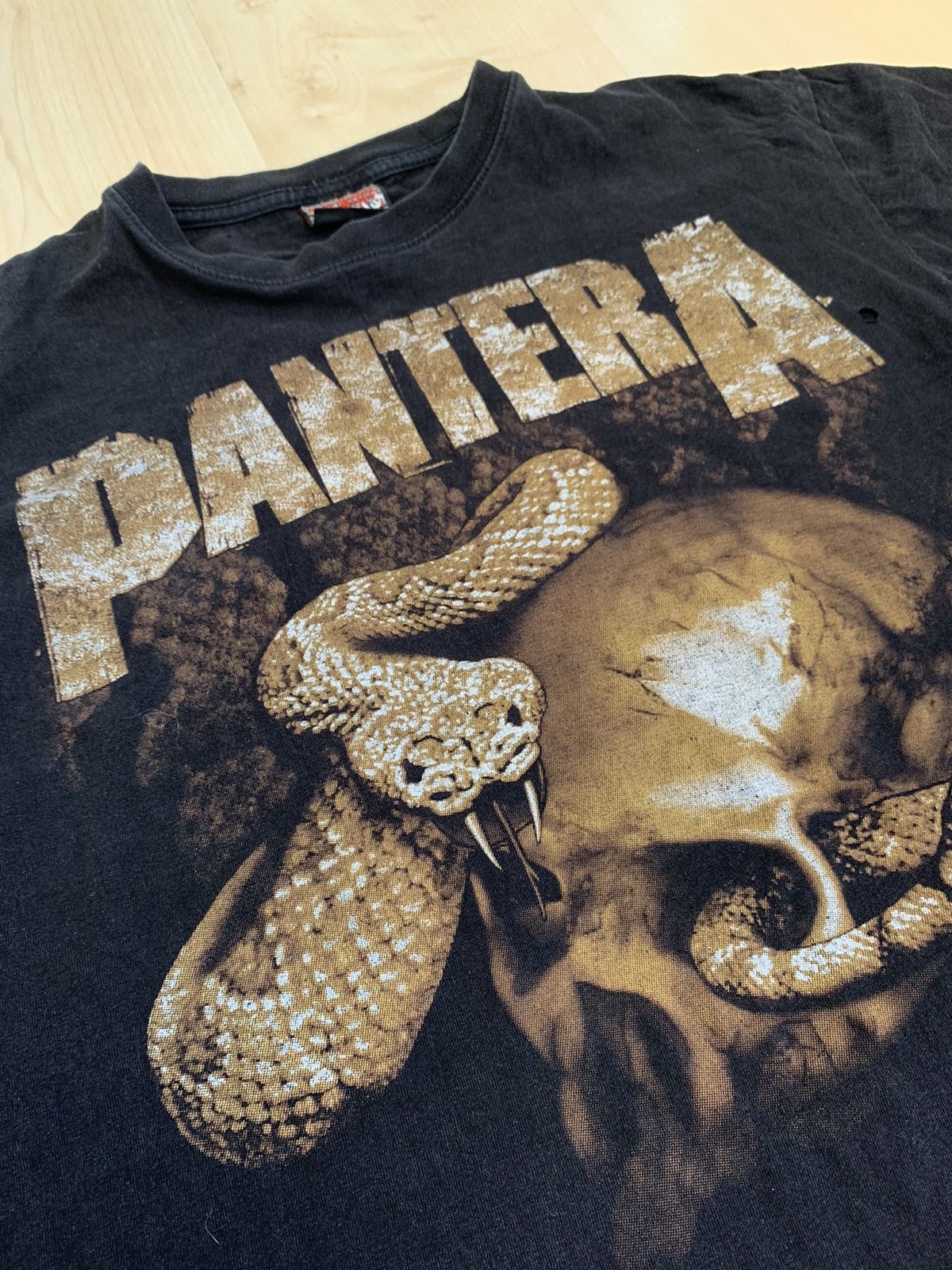 Band Tees Pantera Vintage 90’s Band Tee Size US L / EU 52-54 / 3 - 4 Thumbnail