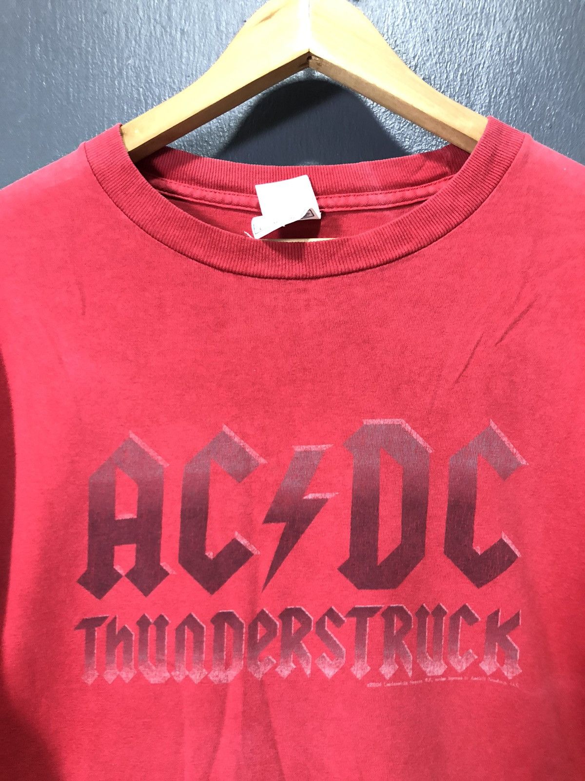 Band Tees × Vintage VINTAGE 2004 AC/DC THUNDERS TRUCK SHIRT Size US L / EU 52-54 / 3 - 2 Thumbnail