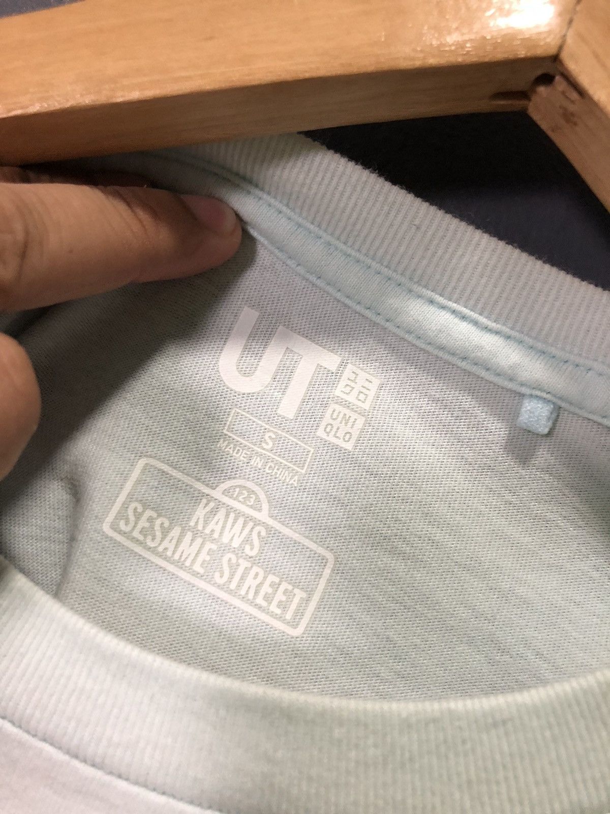 Cartoon Network × Kaws × Uniqlo VINTAGE KAWS x SESAME STREET x UNIQLO PHOTO SHIRT Size US S / EU 44-46 / 1 - 6 Thumbnail