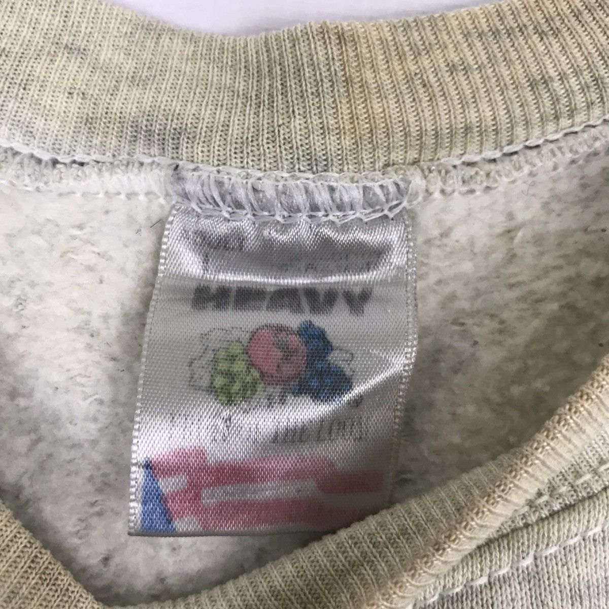 Disney × Vintage Vintage Disney 1994 Pingu Cartoon Show Sweatshirt Size US L / EU 52-54 / 3 - 7 Thumbnail