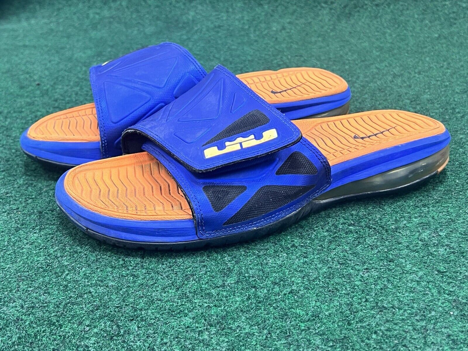 Nike × Rare × Streetwear Nike Air Lebron James Elite Slides | Grailed