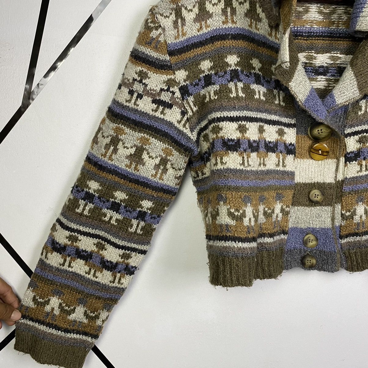 Aran Isles Knitwear Vintage Cardigan Knitwear Native Button Up Crop Top Size L / US 10 / IT 46 - 3 Thumbnail