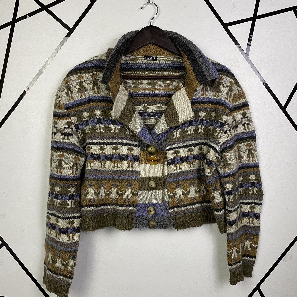 Aran Isles Knitwear Vintage Cardigan Knitwear Native Button Up Crop Top Size L / US 10 / IT 46 - 1 Thumbnail