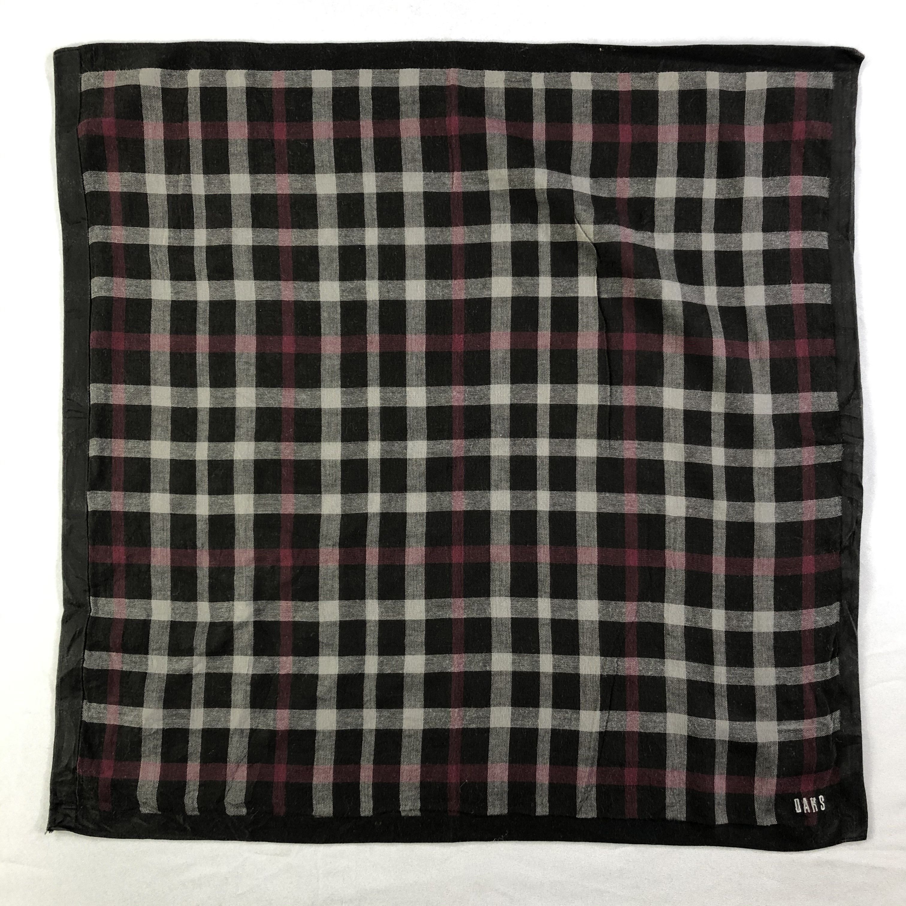 Vintage Daks London Handkerchief / Neckerchief / Bandana Size ONE SIZE - 2 Preview