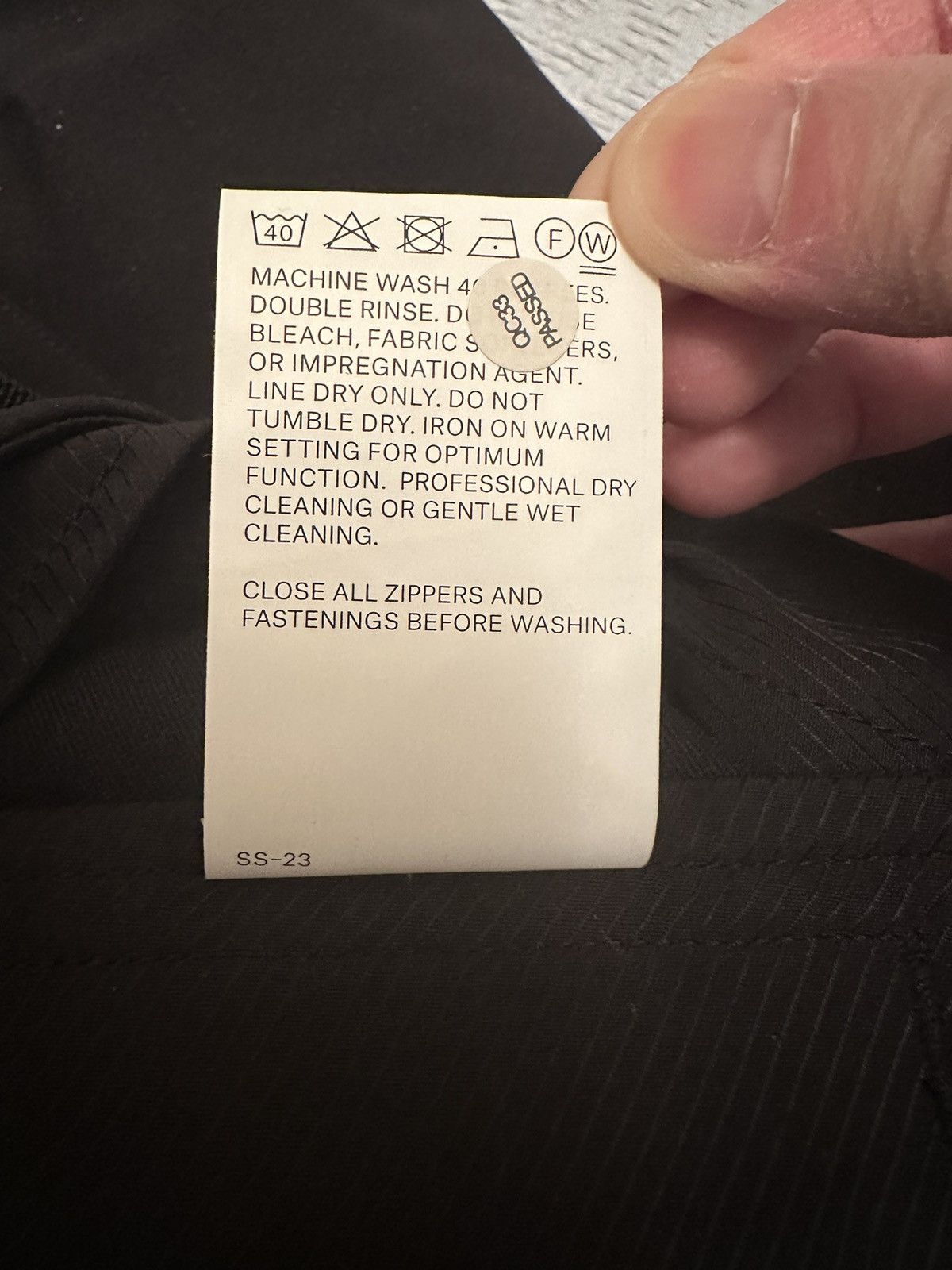 Acronym P23Q-DS | Grailed