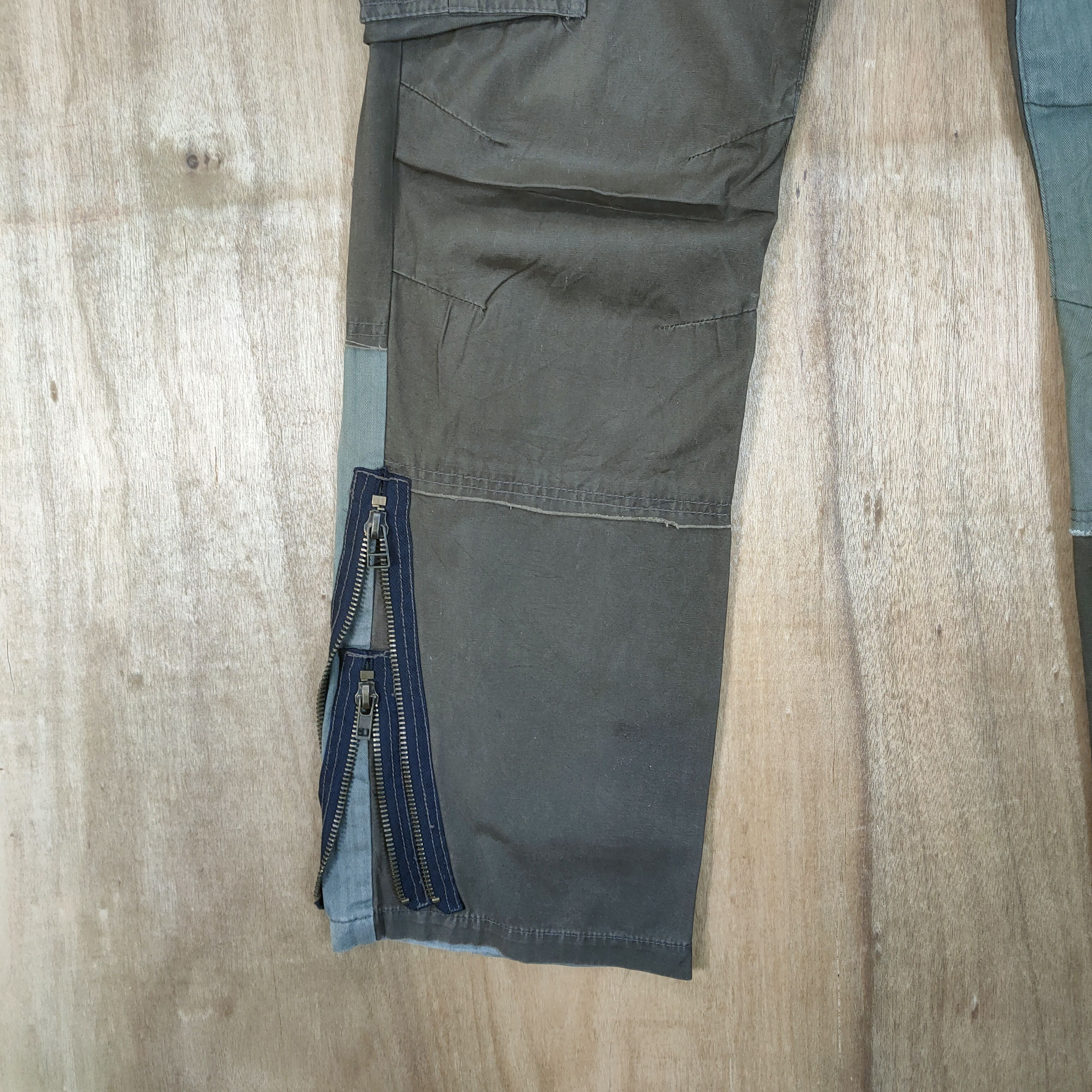 Japanese Brand VINTAGE COMMOM MEET BONDAGE CARGO PANTS Size US 34 / EU 50 - 7 Thumbnail