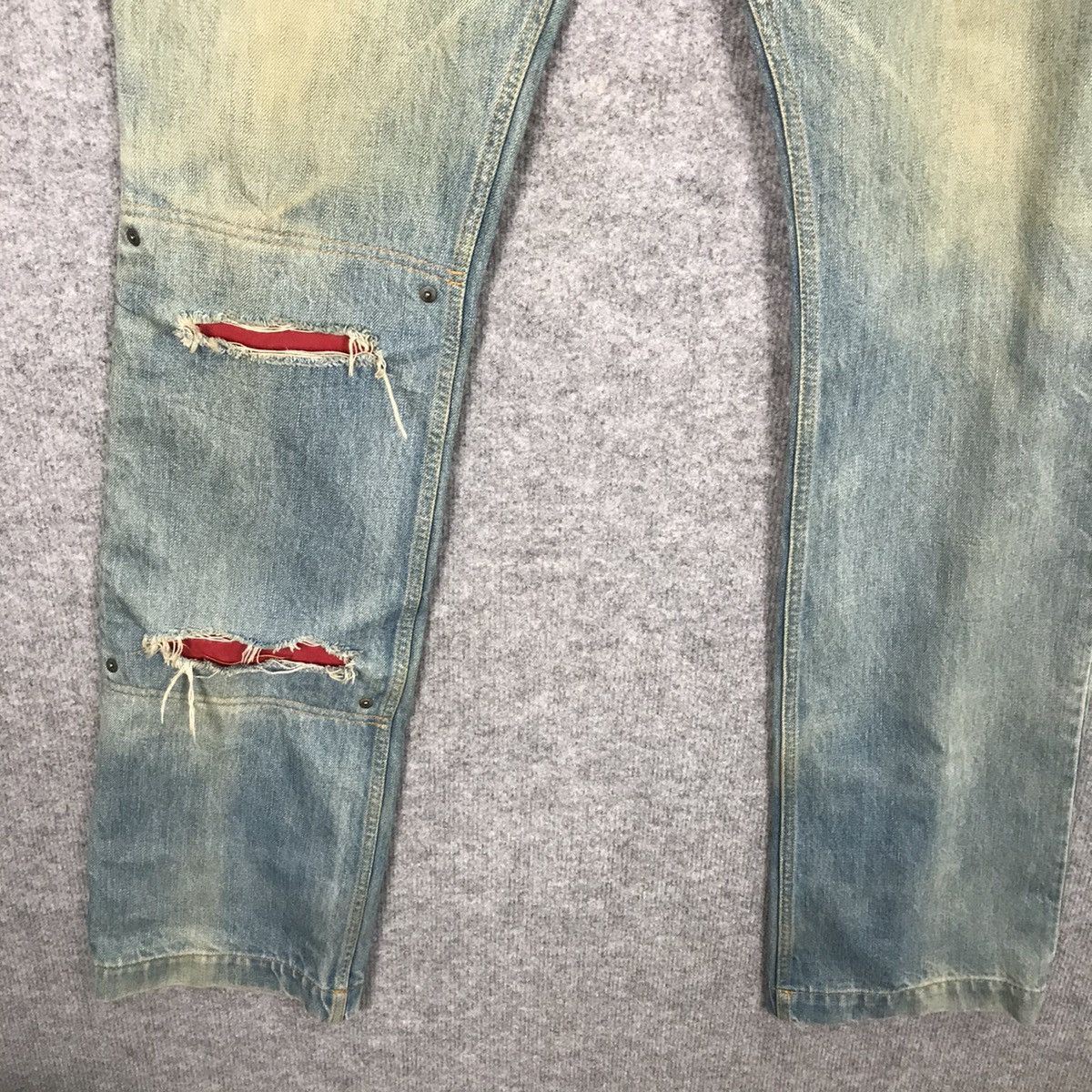 Japanese Brand 💀PATCHWORK LEATHER BLOOD JAPANESE DISTRESSED DENIM PANTS Size US 32 / EU 48 - 4 Thumbnail