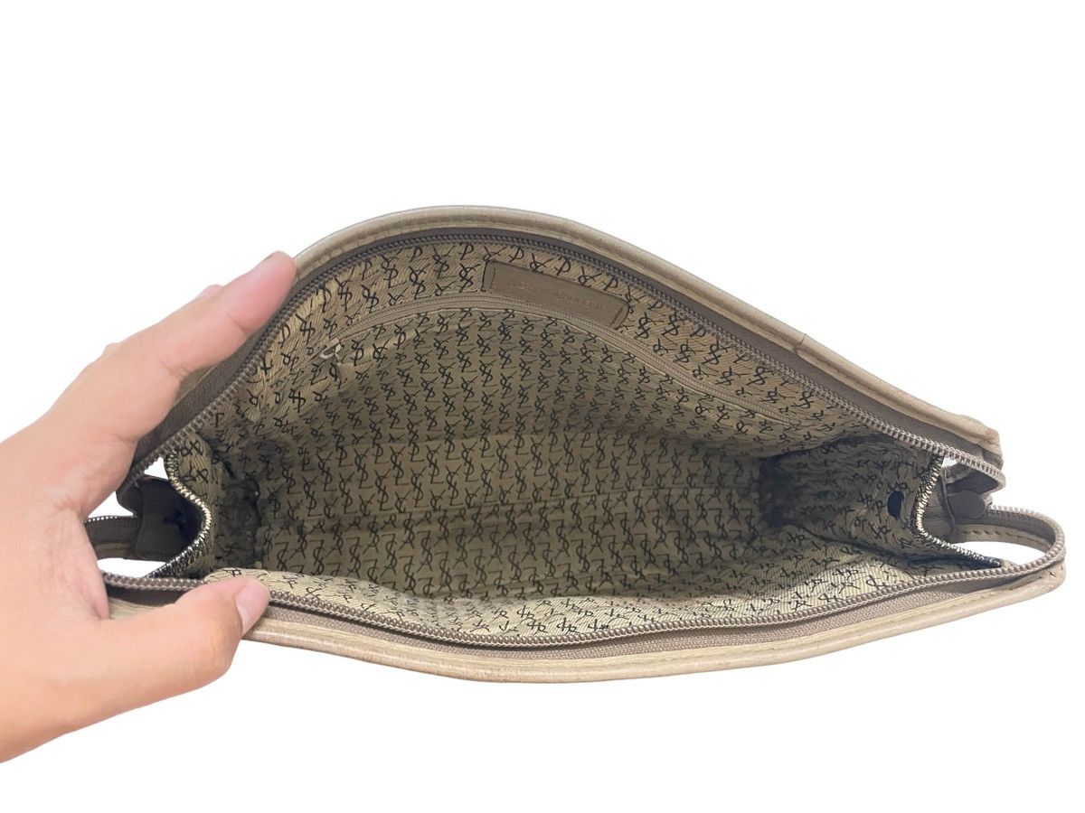Vintage × Yves Saint Laurent Vintage Yves Saint Laurent Clutch Bag Size ONE SIZE - 8 Thumbnail