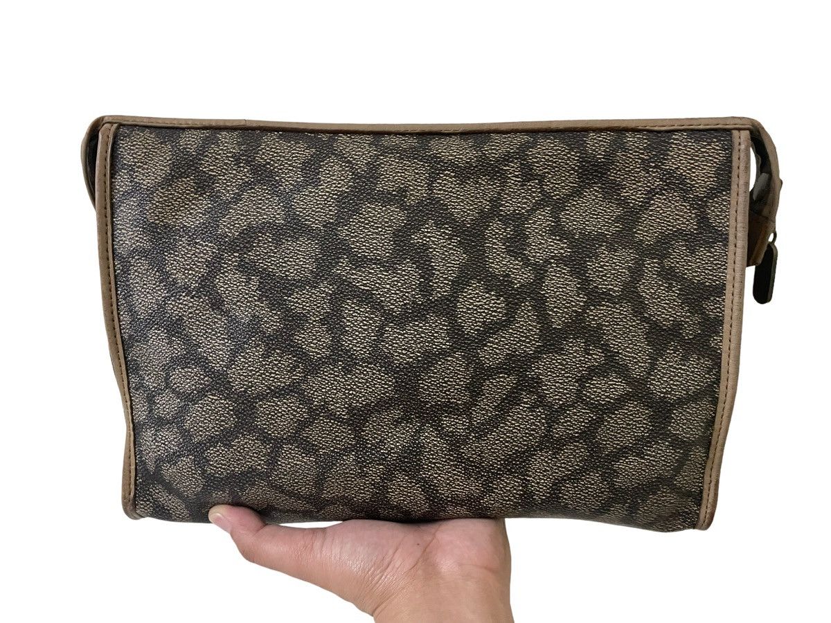 Vintage × Yves Saint Laurent Vintage Yves Saint Laurent Clutch Bag Size ONE SIZE - 2 Thumbnail
