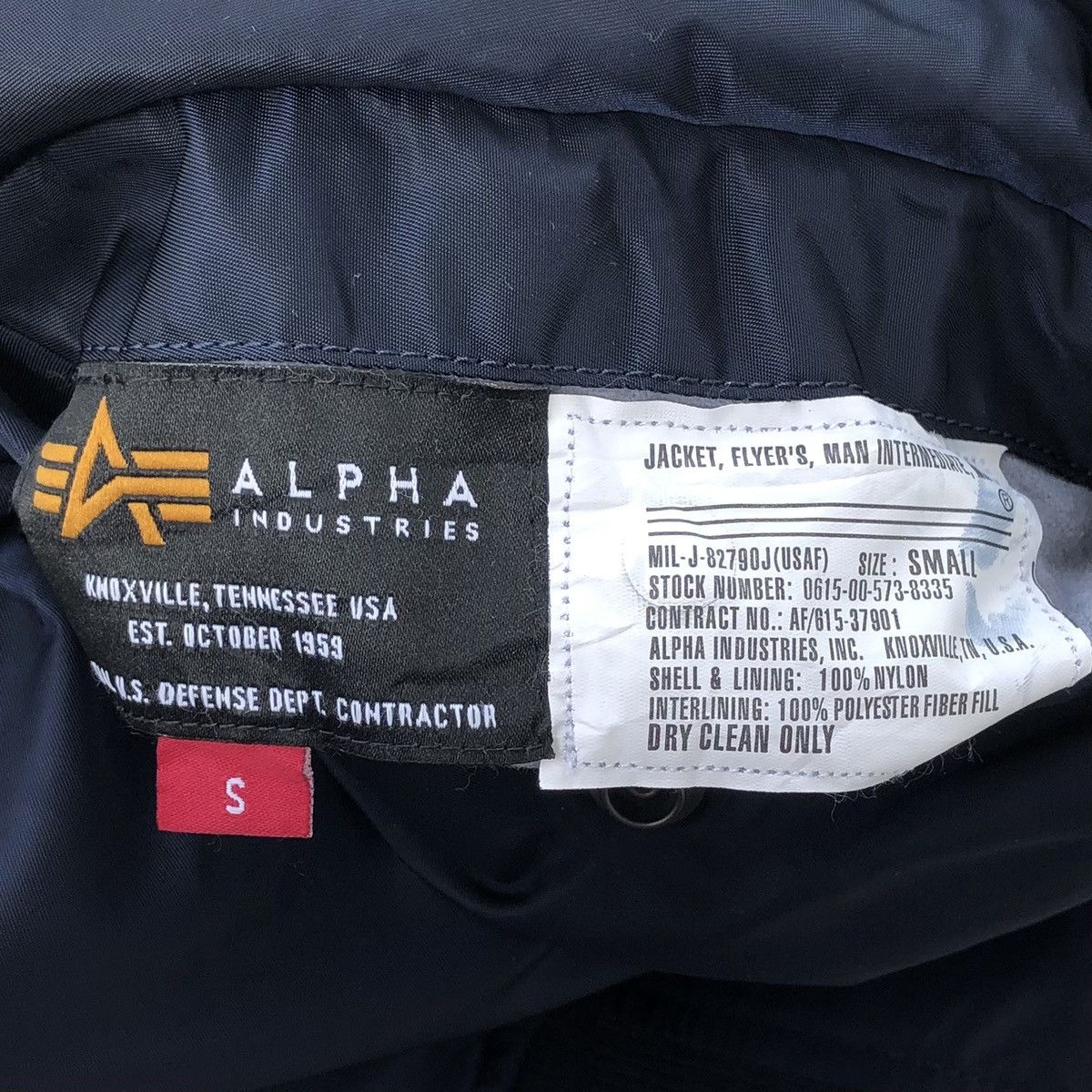 Alpha Industries Alpha Industries MA-1 Military Flight Bomber Jacket Size US S / EU 44-46 / 1 - 16 Thumbnail