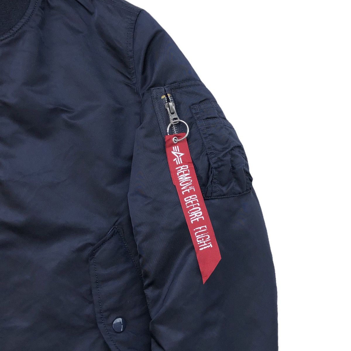 Alpha Industries Alpha Industries MA-1 Military Flight Bomber Jacket Size US S / EU 44-46 / 1 - 9 Thumbnail