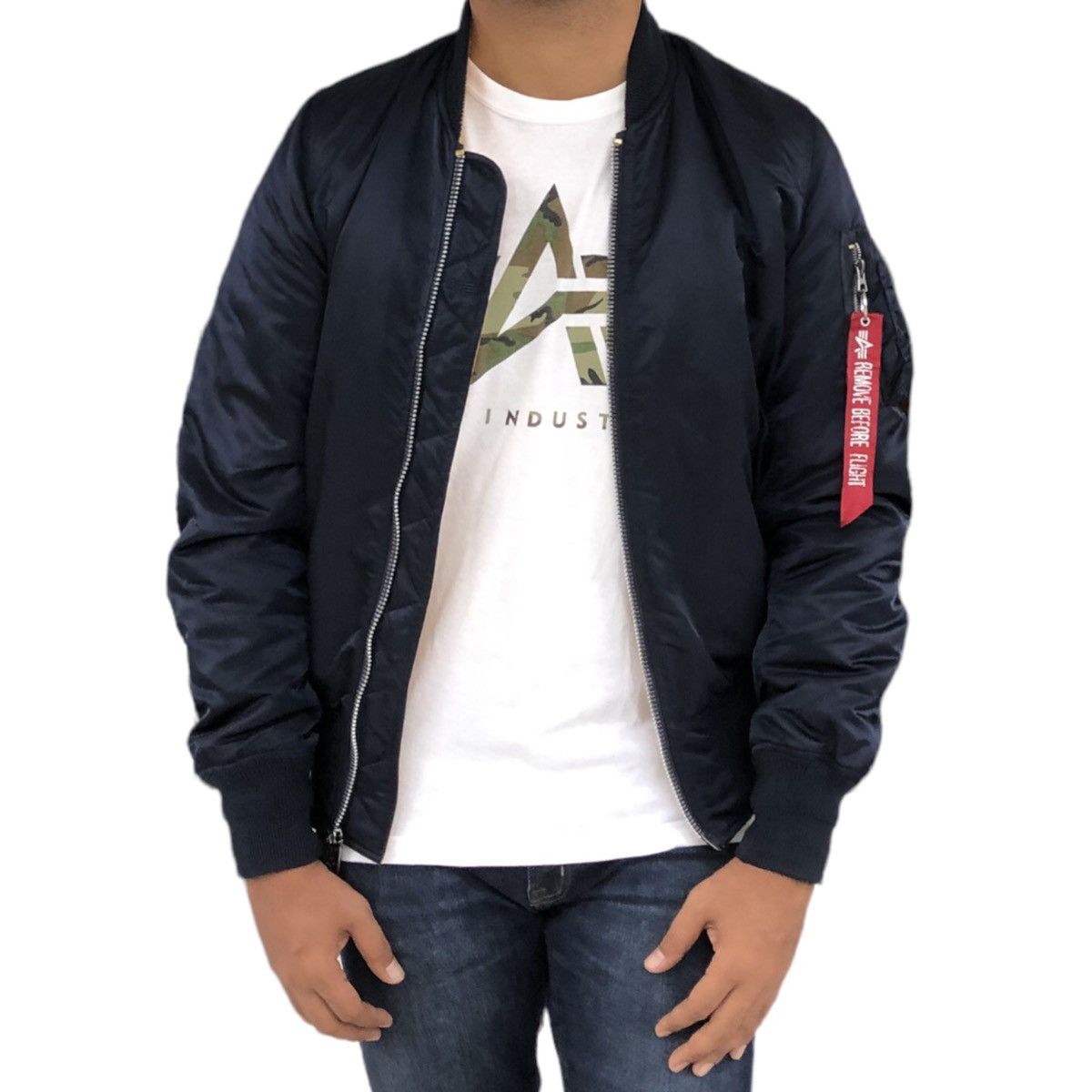 Alpha Industries Alpha Industries MA-1 Military Flight Bomber Jacket Size US S / EU 44-46 / 1 - 3 Thumbnail
