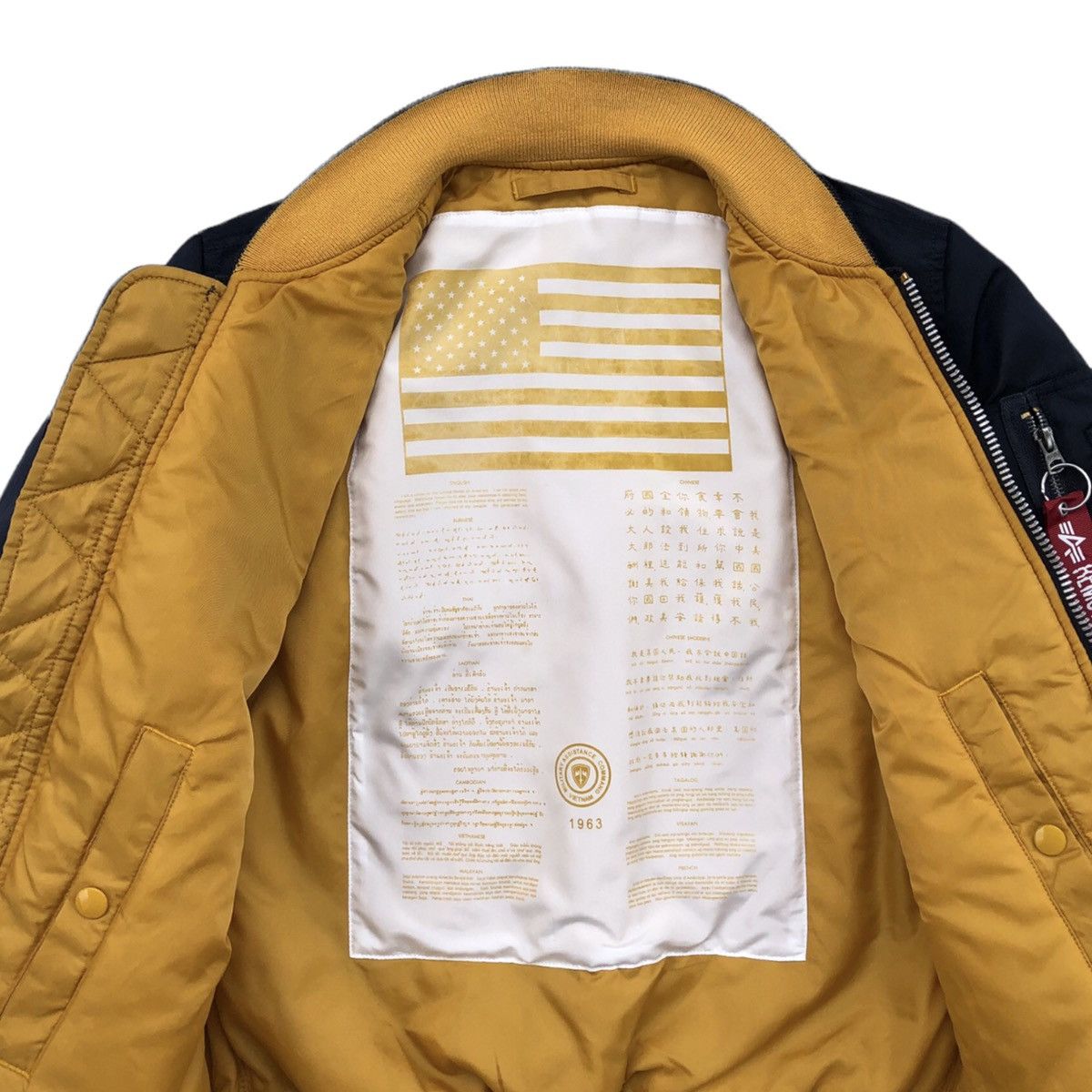 Alpha Industries Alpha Industries MA-1 Military Flight Bomber Jacket Size US S / EU 44-46 / 1 - 13 Thumbnail